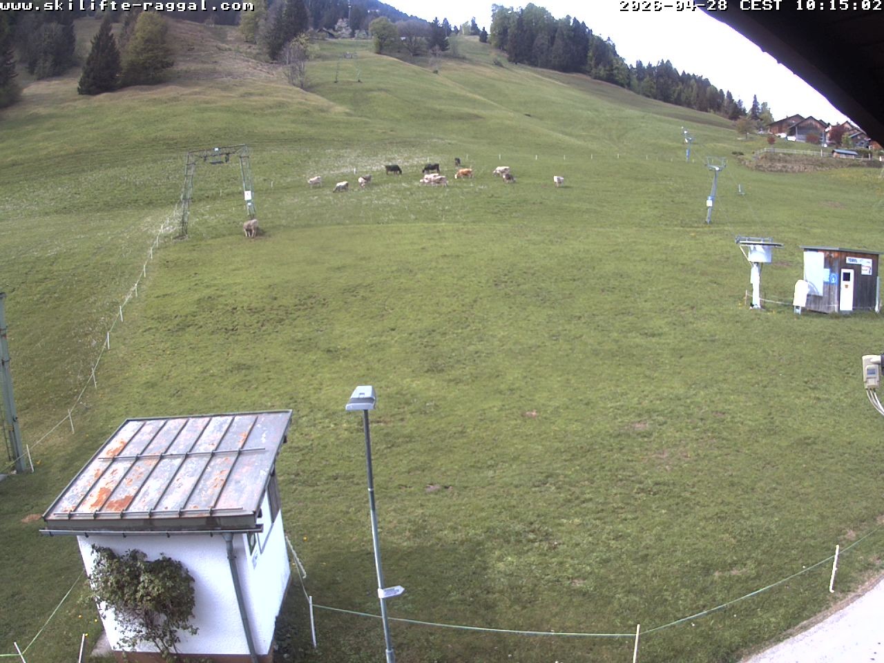 Archiv Foto Webcam Skilifte Raggal Blick auf die Piste