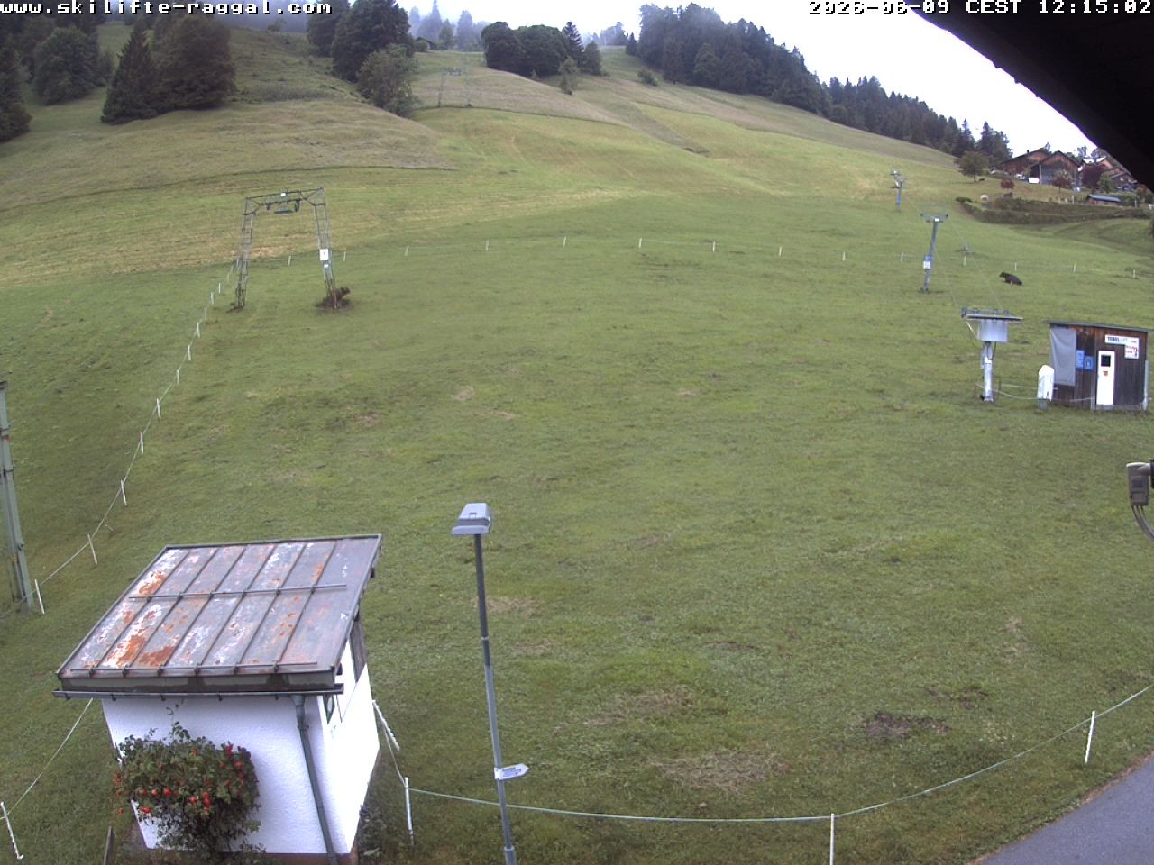 Archiv Foto Webcam Skilifte Raggal Blick auf die Piste