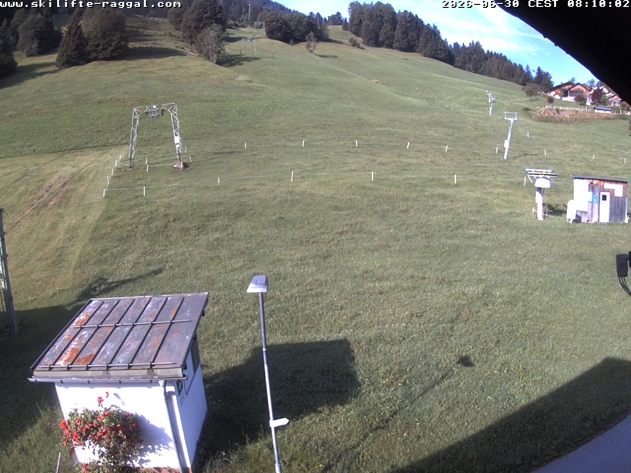 Archiv Foto Webcam Skilifte Raggal Blick auf die Piste