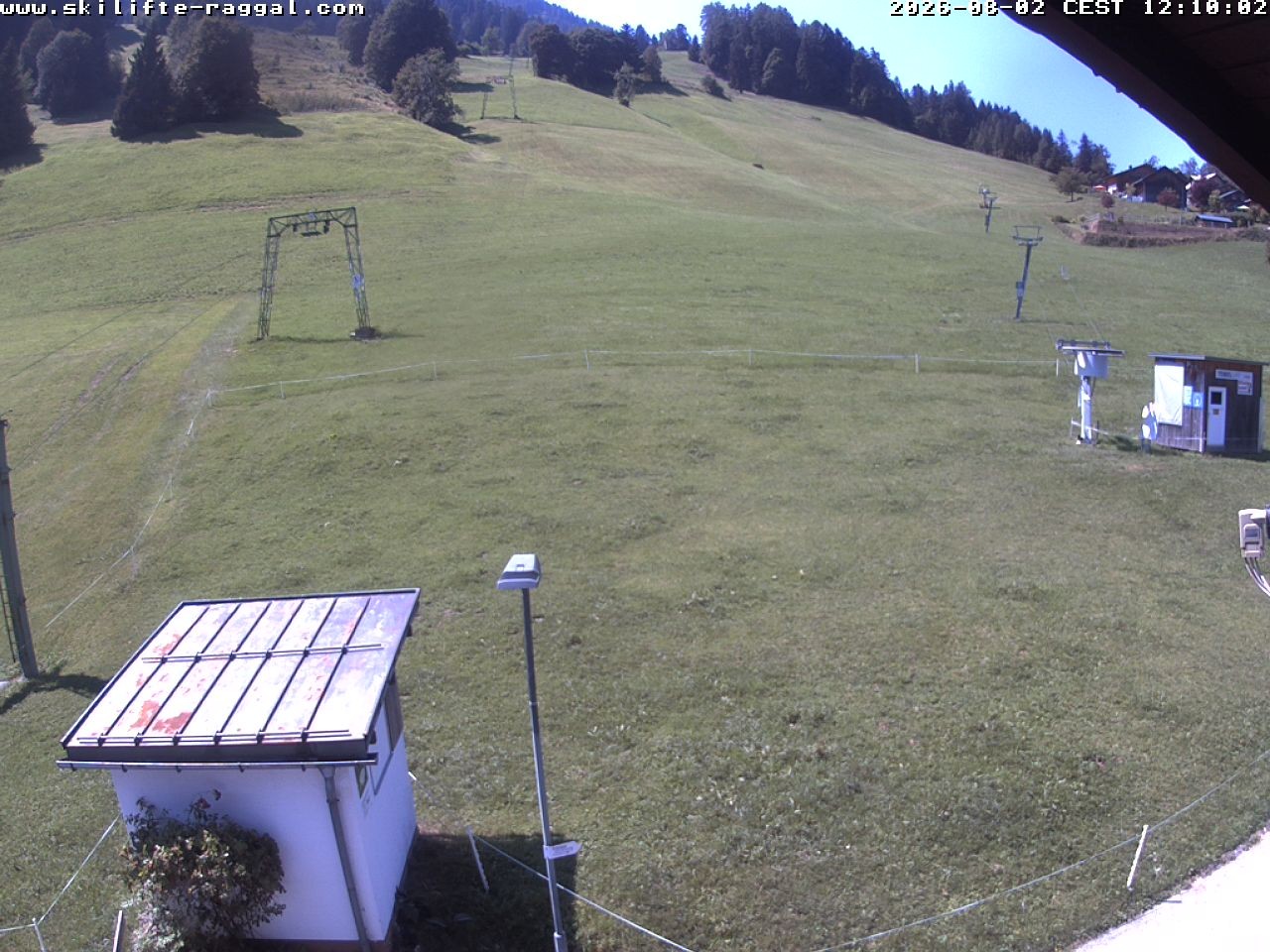 Archived image Webcam Skilifte Raggal the slope
