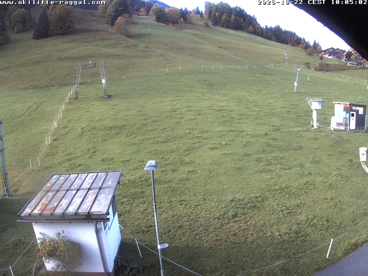 Archiv Foto Webcam Skilifte Raggal Blick auf die Piste