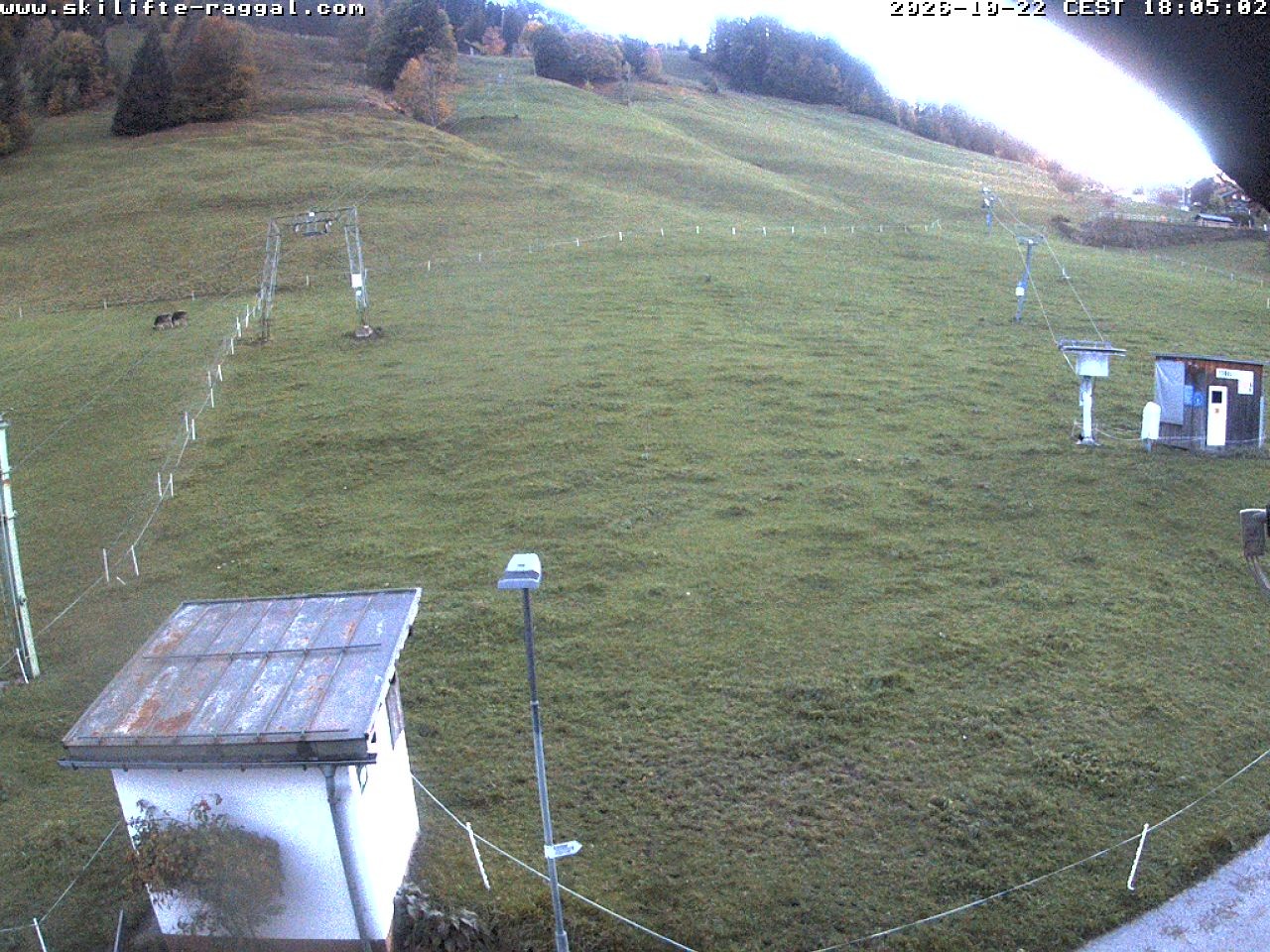 Archiv Foto Webcam Skilifte Raggal Blick auf die Piste