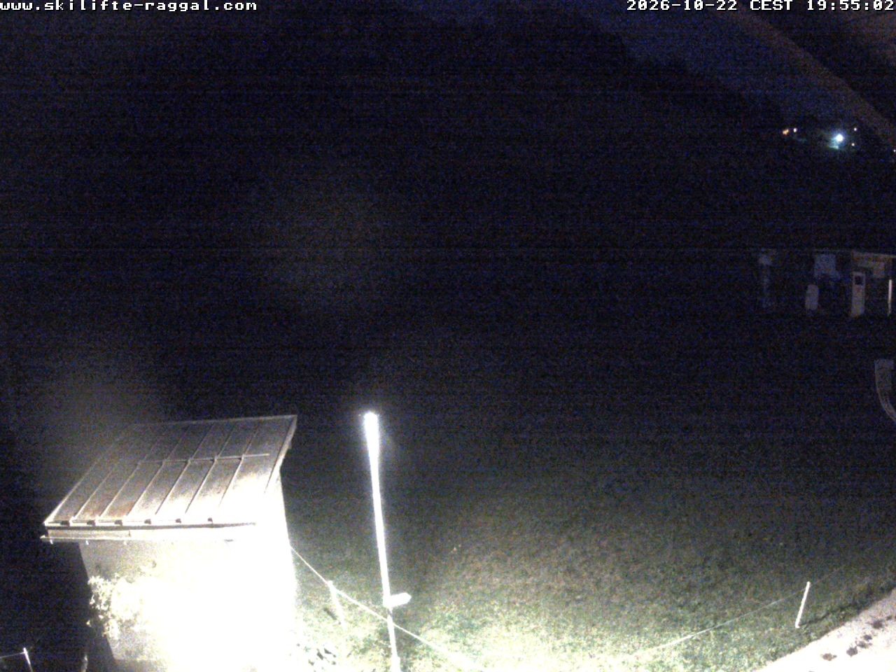 Archiv Foto Webcam Skilifte Raggal Blick auf die Piste