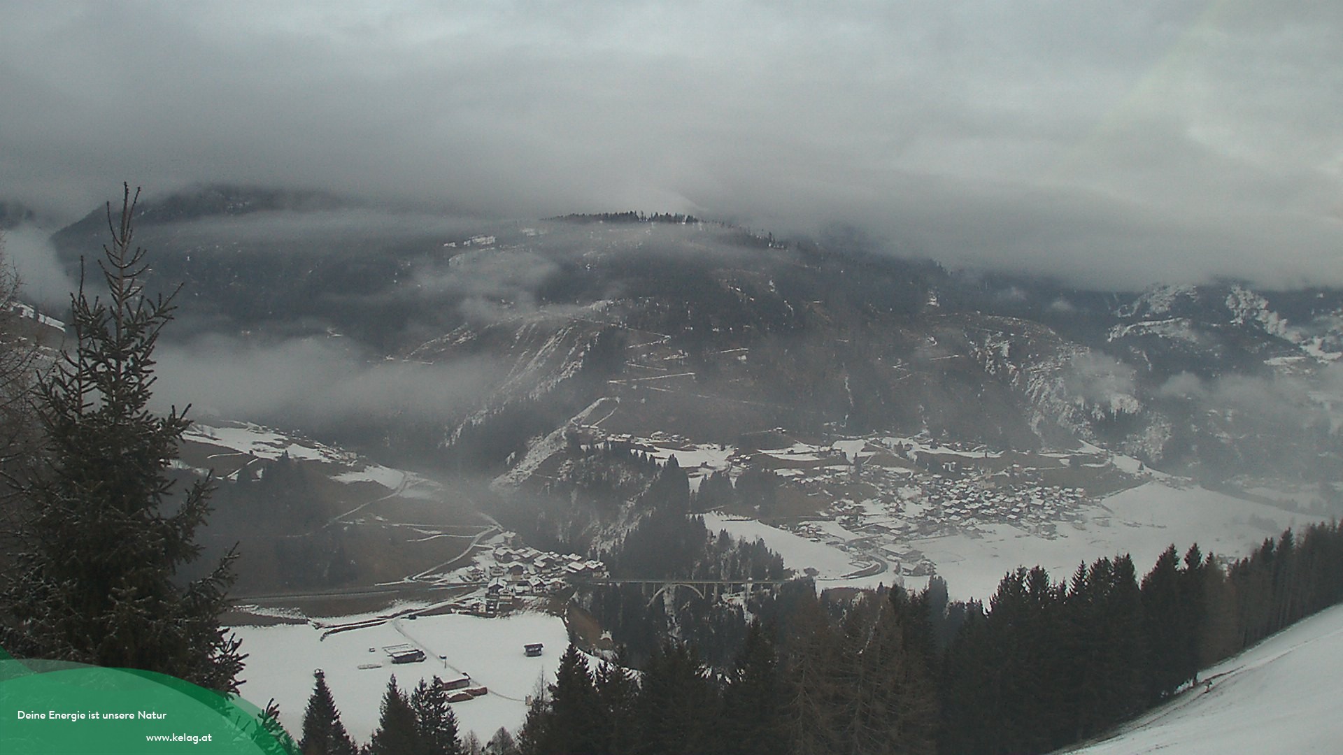 Archiv Foto Webcam Lesachtal Blick über das Tal