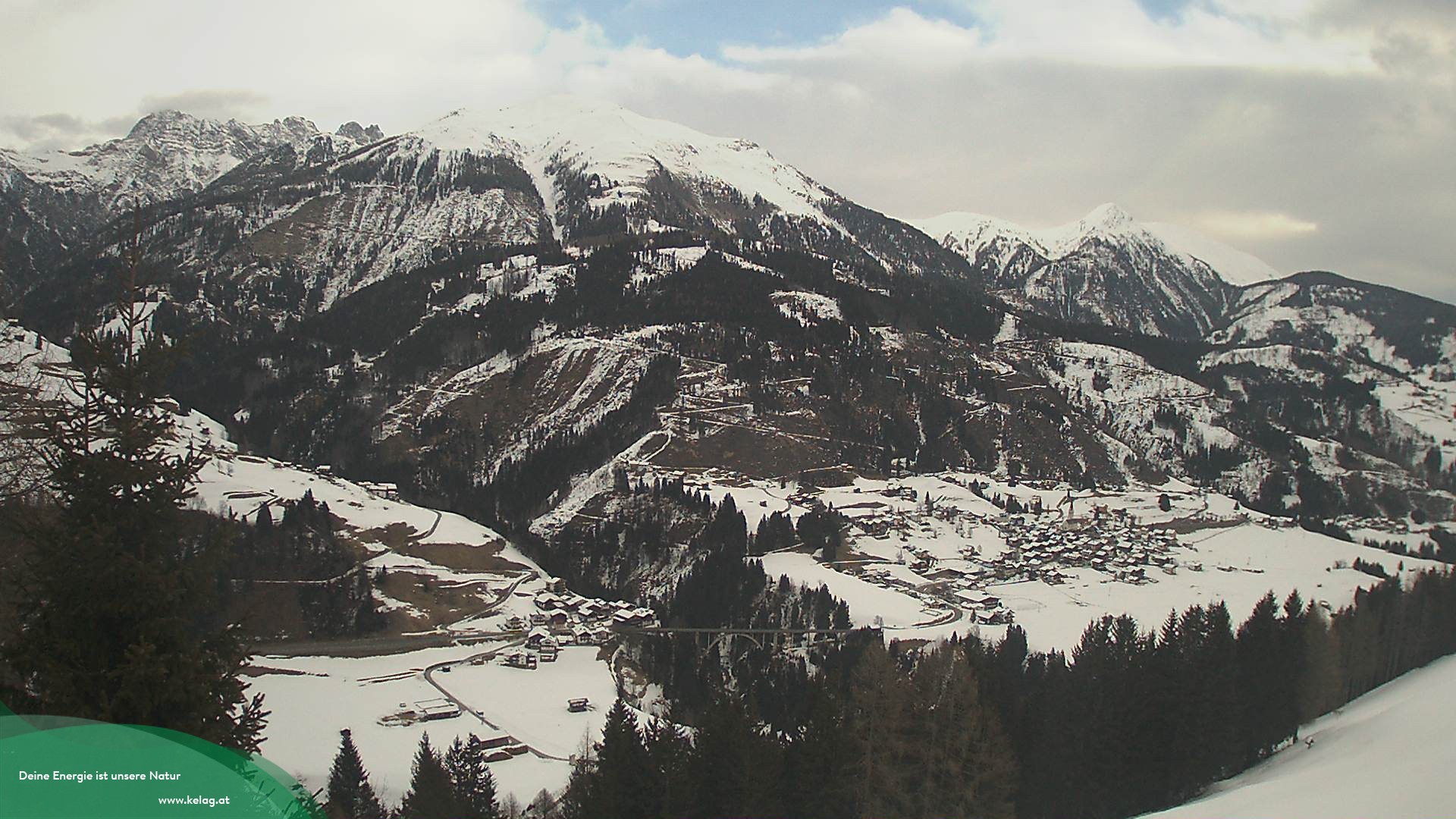 Archiv Foto Webcam Lesachtal Blick über das Tal