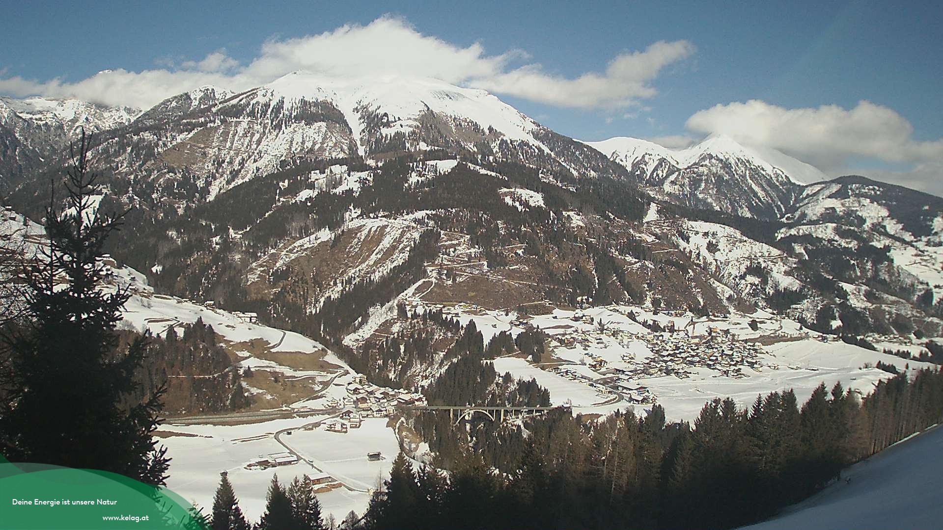 Archiv Foto Webcam Lesachtal Blick über das Tal