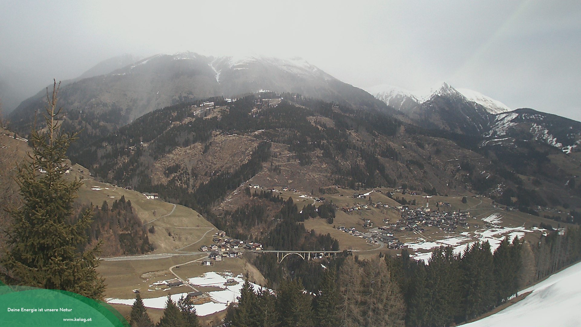 Archiv Foto Webcam Lesachtal Blick über das Tal