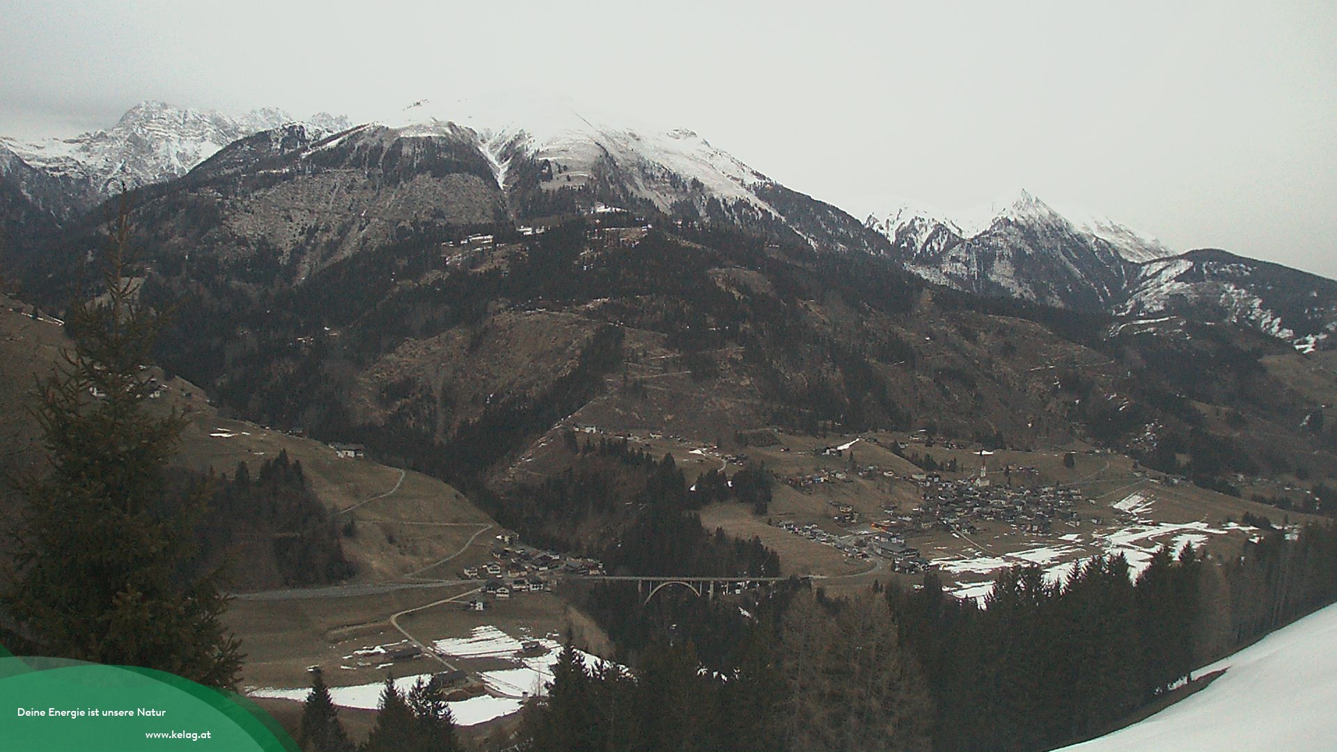 Archiv Foto Webcam Lesachtal Blick über das Tal