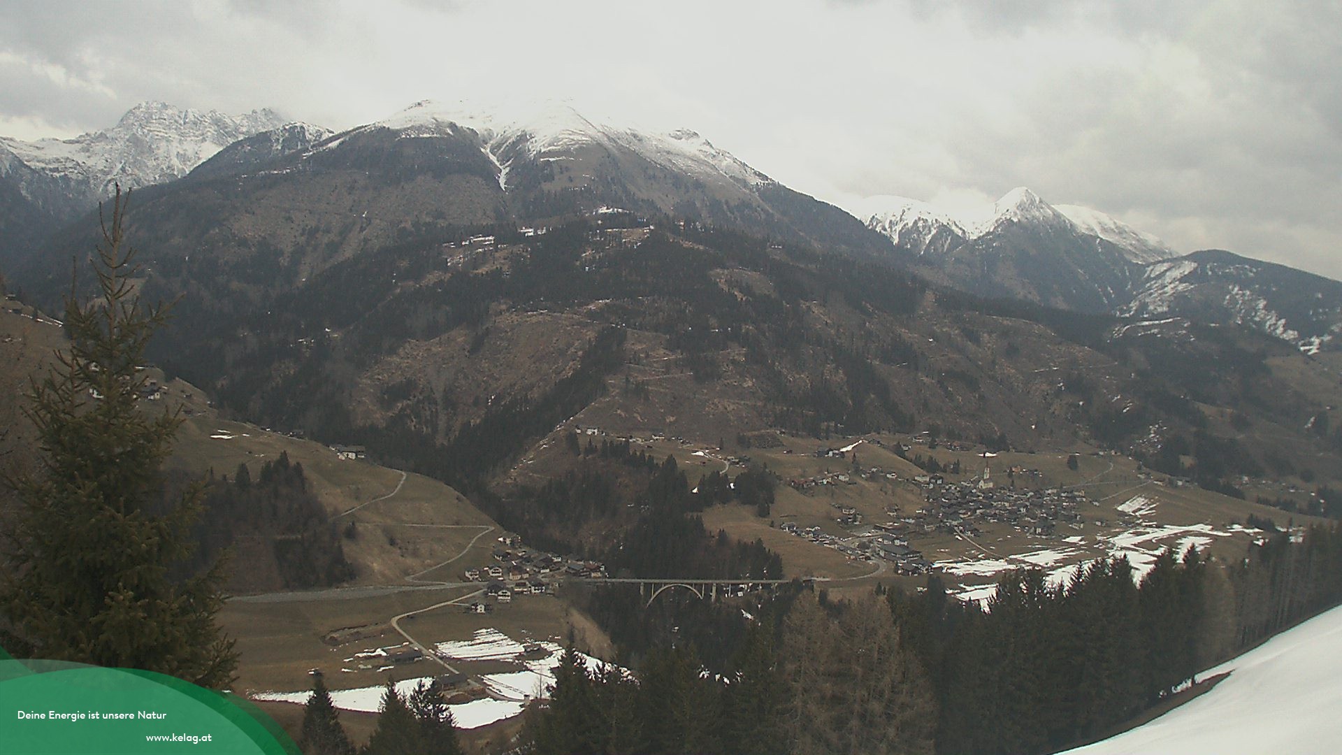 Archiv Foto Webcam Lesachtal Blick über das Tal