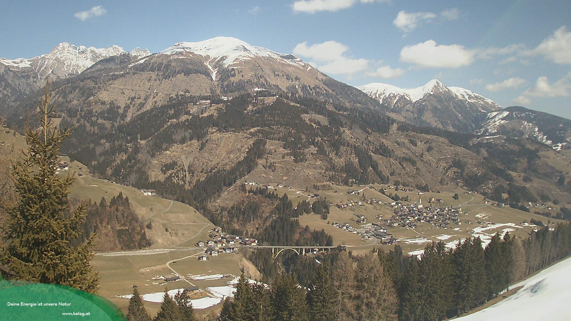 Archiv Foto Webcam Lesachtal Blick über das Tal