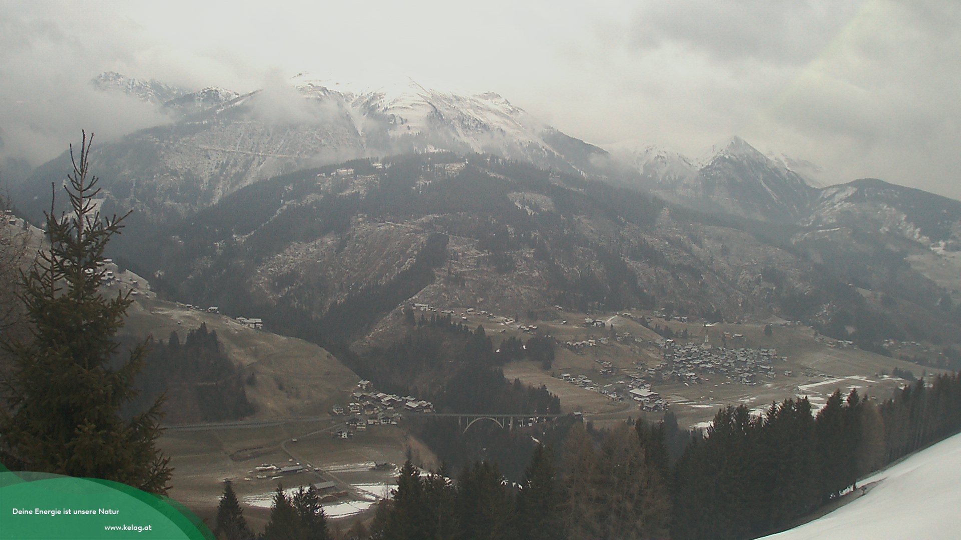 Archiv Foto Webcam Lesachtal Blick über das Tal