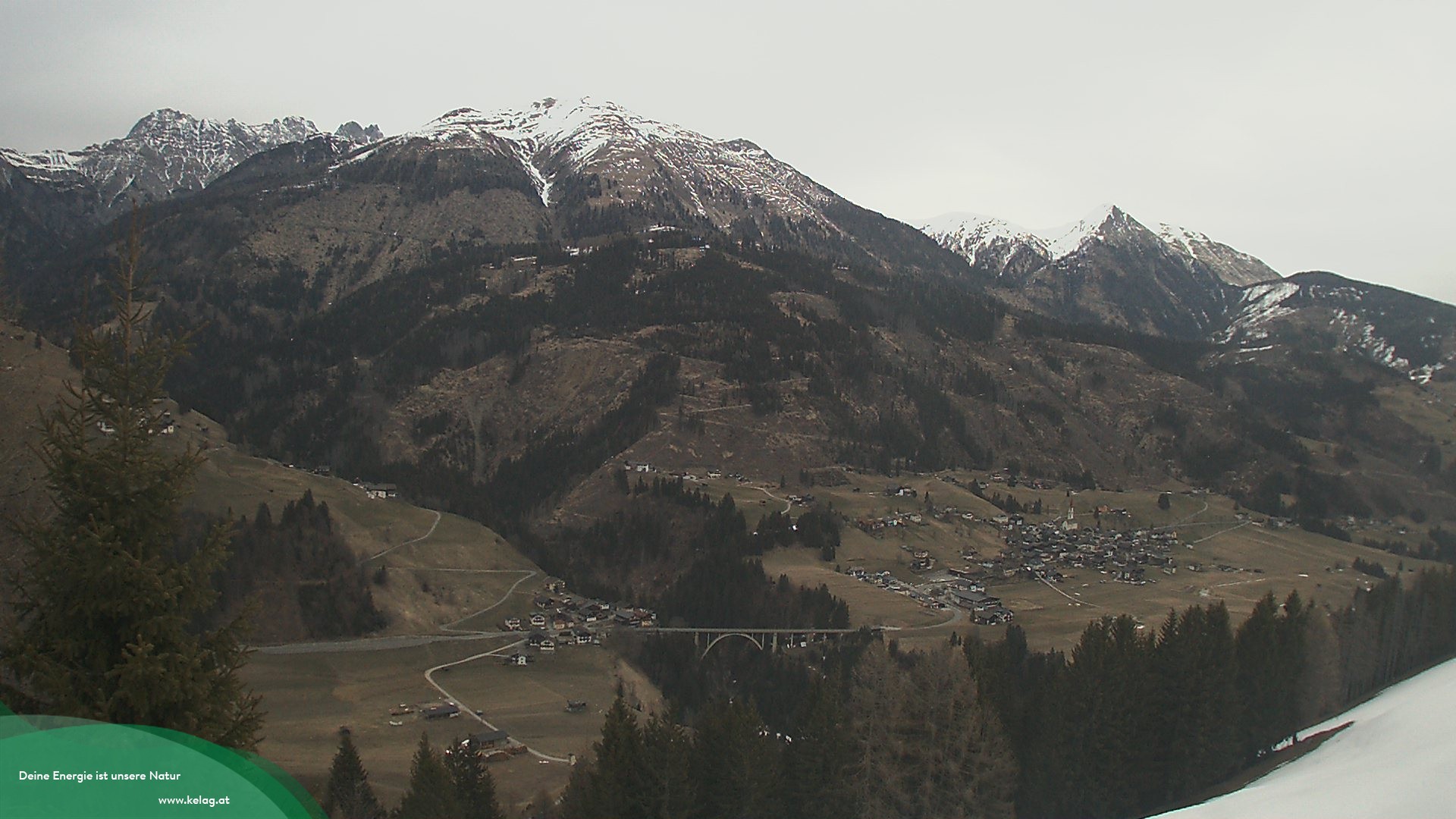 Archiv Foto Webcam Lesachtal Blick über das Tal