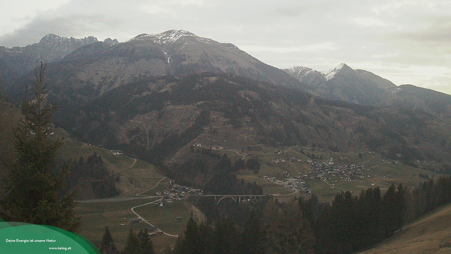 Archiv Foto Webcam Lesachtal Blick über das Tal