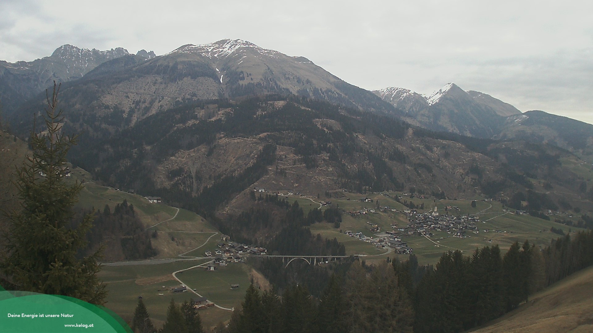 Archiv Foto Webcam Lesachtal Blick über das Tal