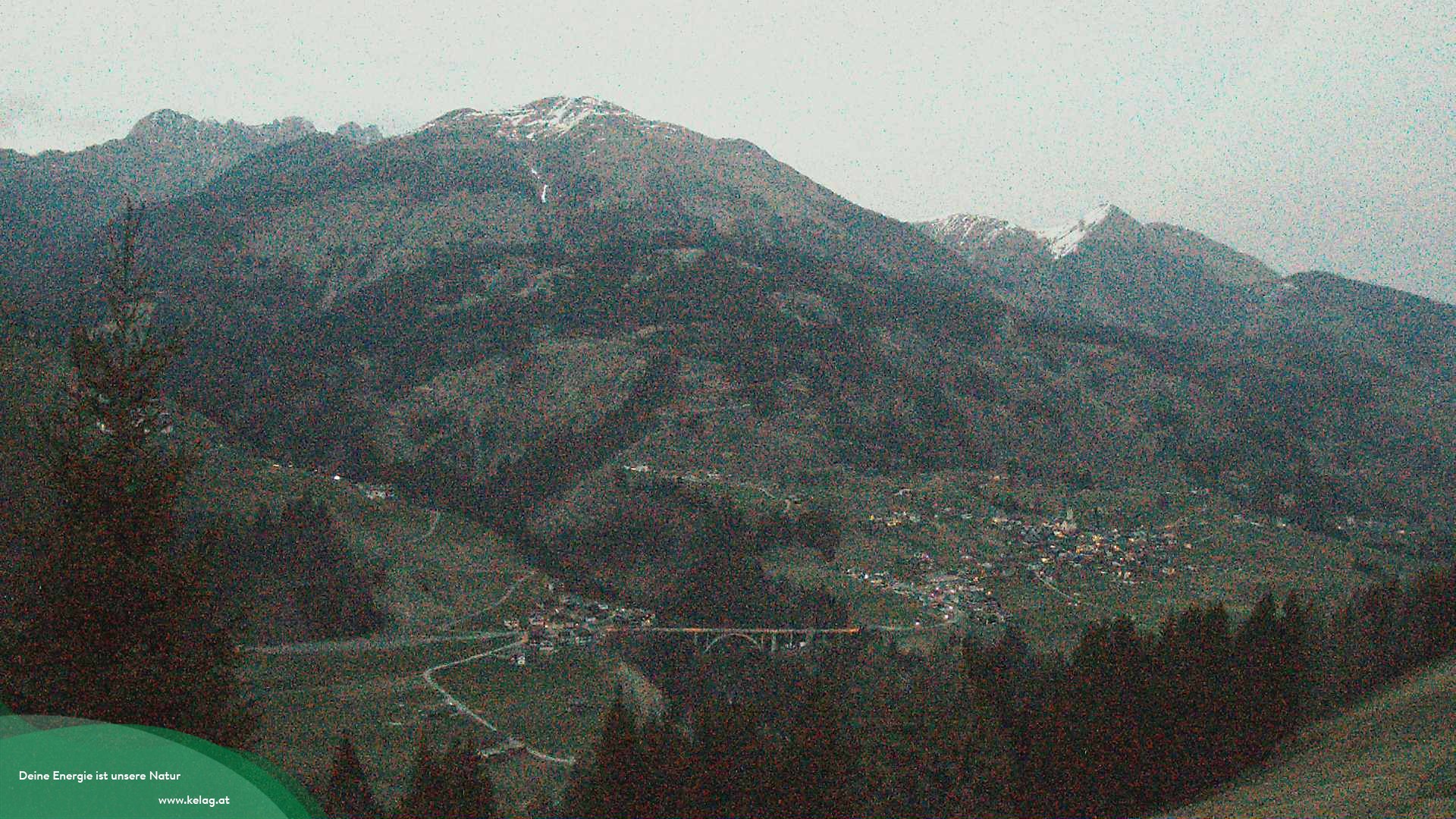 Archiv Foto Webcam Lesachtal Blick über das Tal