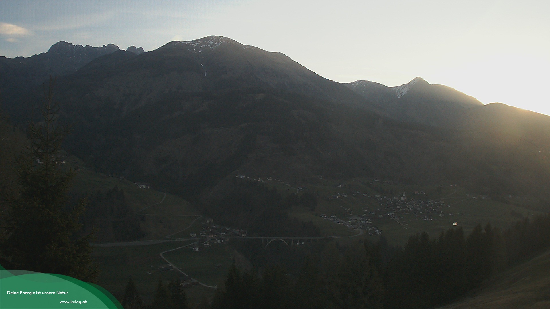 Archiv Foto Webcam Lesachtal Blick über das Tal