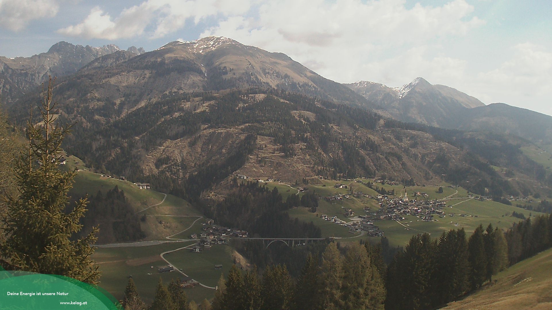 Archiv Foto Webcam Lesachtal Blick über das Tal