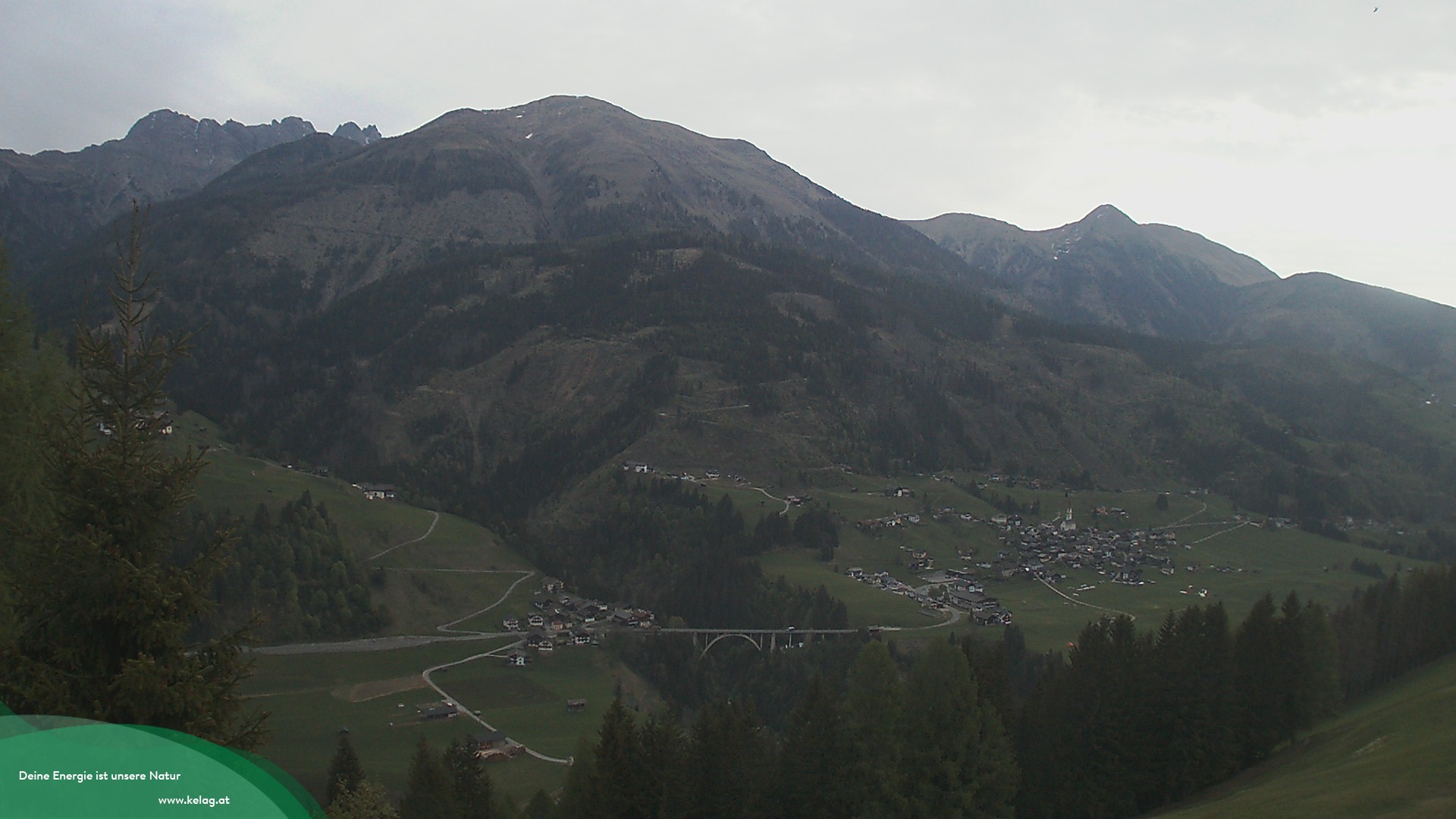 Archiv Foto Webcam Lesachtal Blick über das Tal