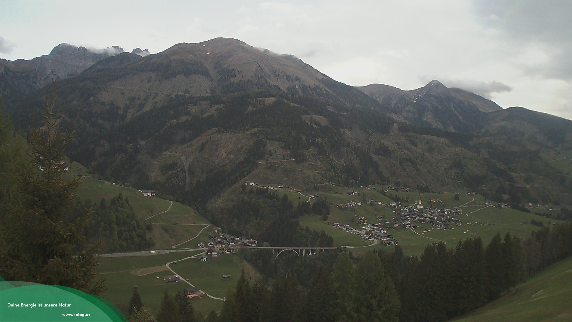 Archiv Foto Webcam Lesachtal Blick über das Tal