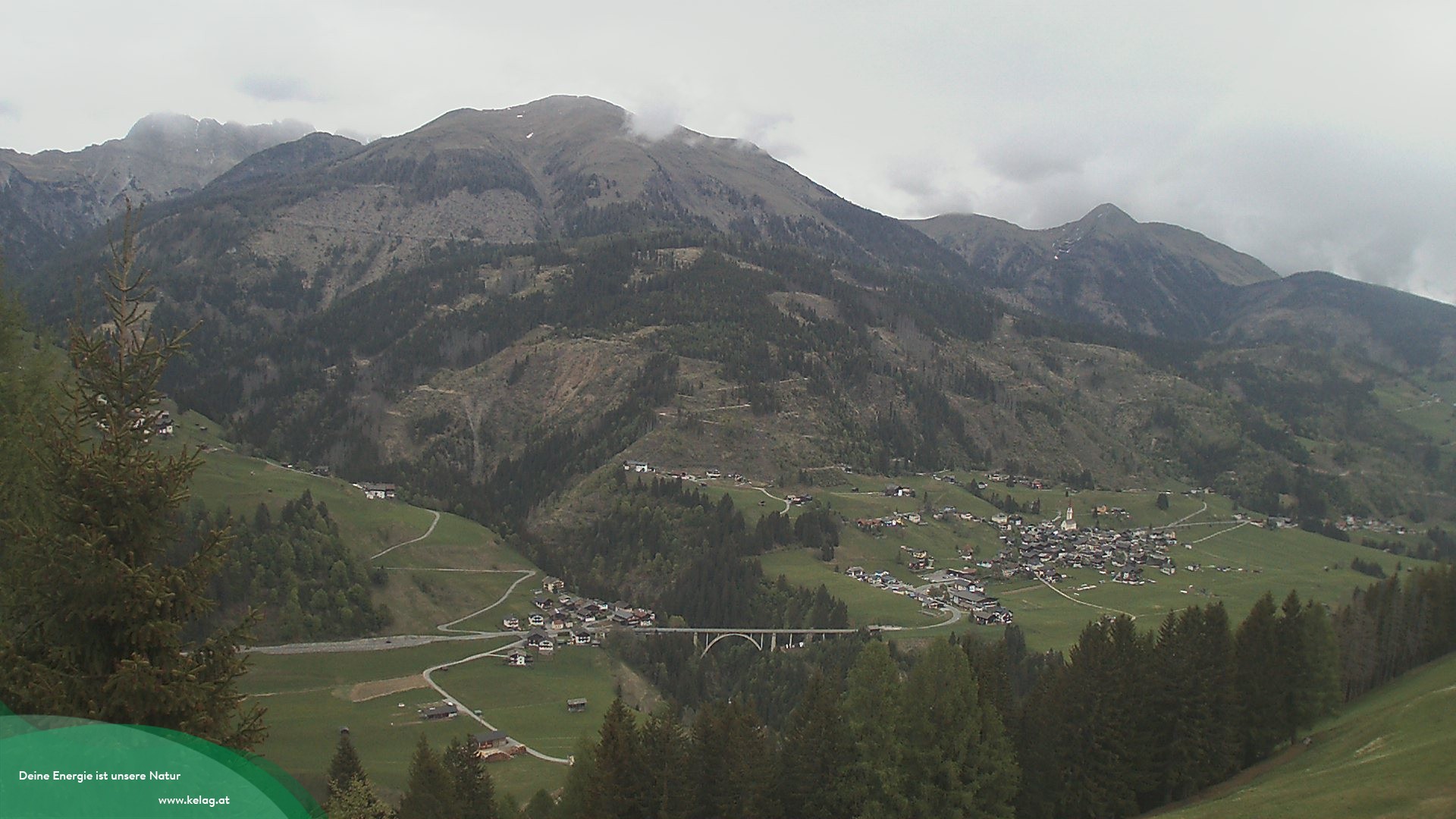 Archiv Foto Webcam Lesachtal Blick über das Tal