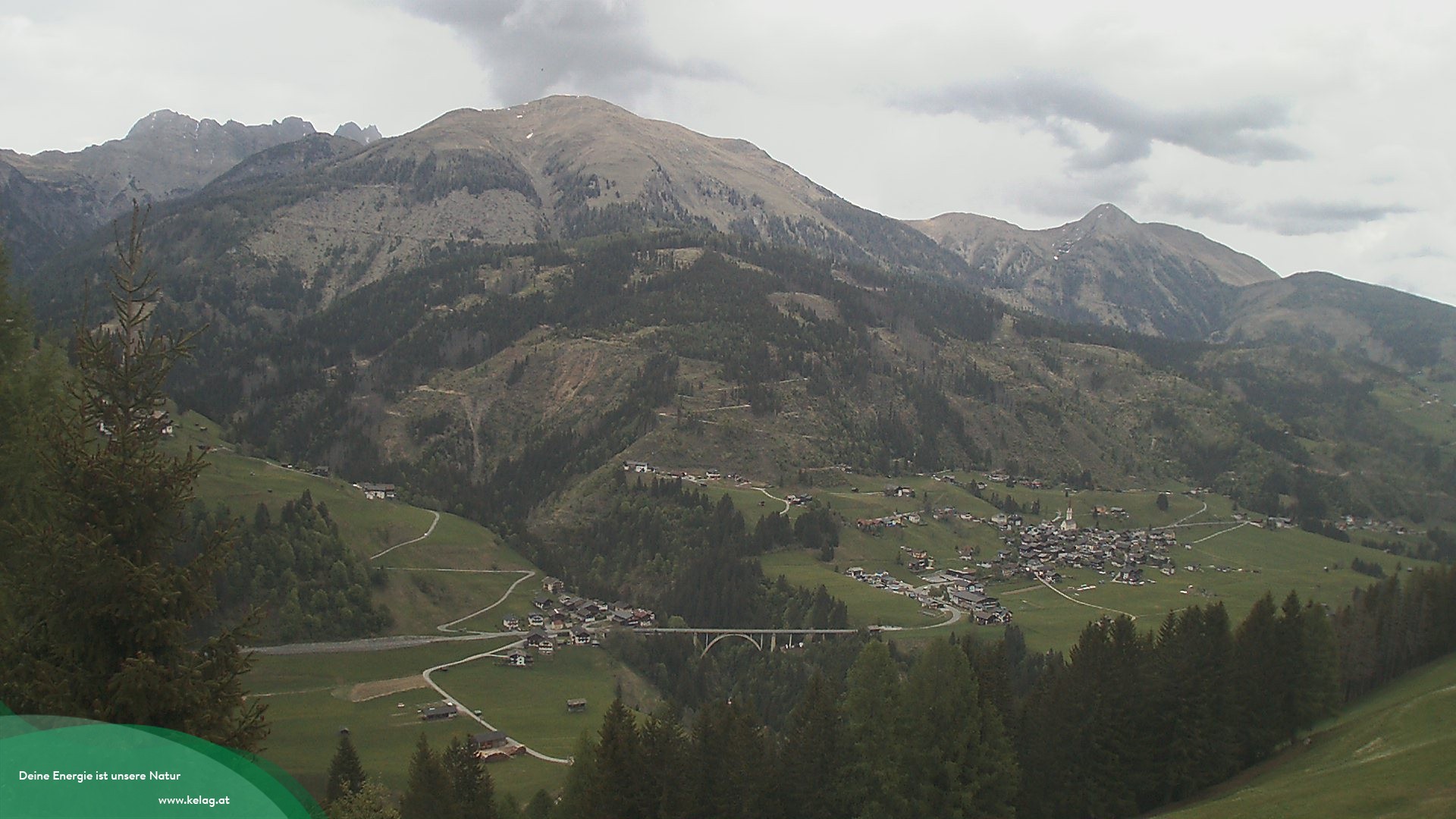 Archiv Foto Webcam Lesachtal Blick über das Tal