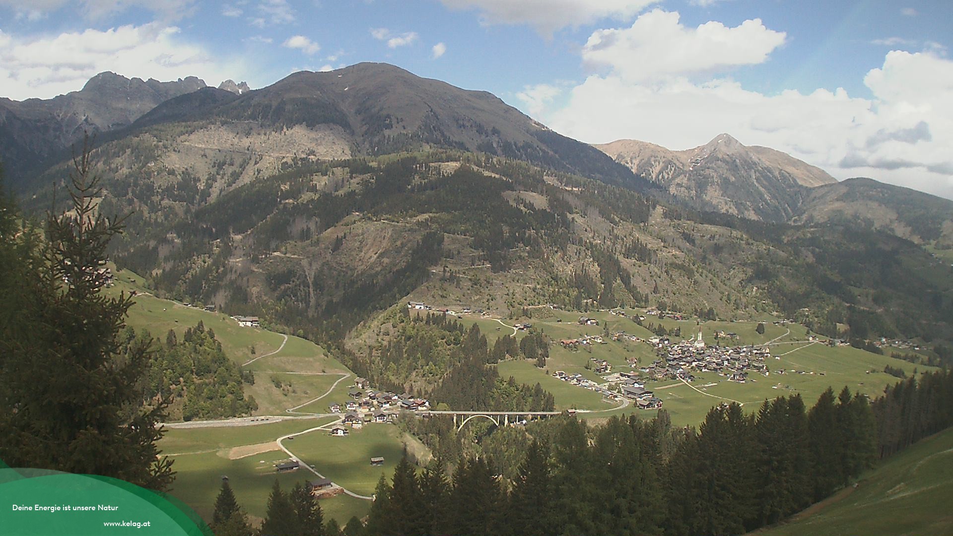 Archiv Foto Webcam Lesachtal Blick über das Tal