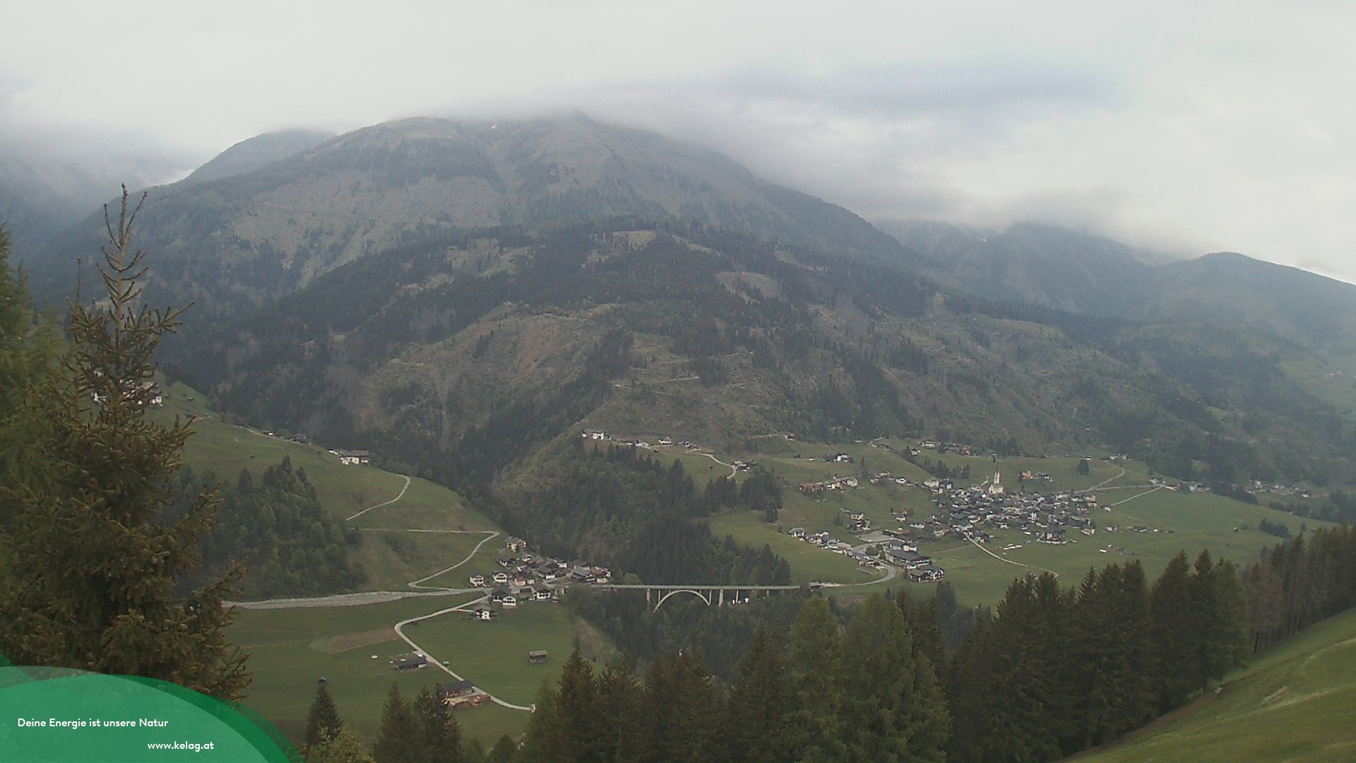Archiv Foto Webcam Lesachtal Blick über das Tal