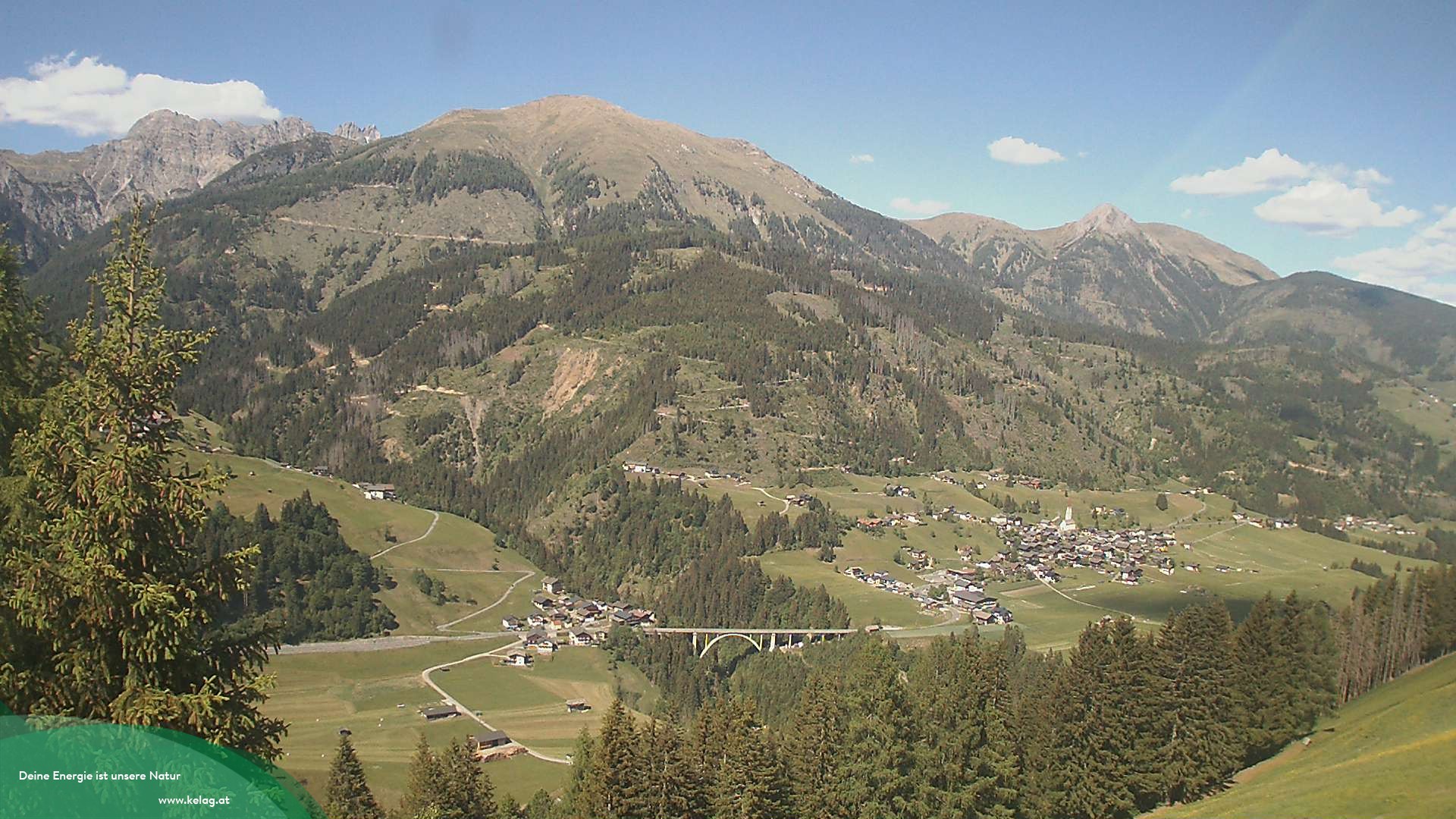 Archiv Foto Webcam Lesachtal Blick über das Tal