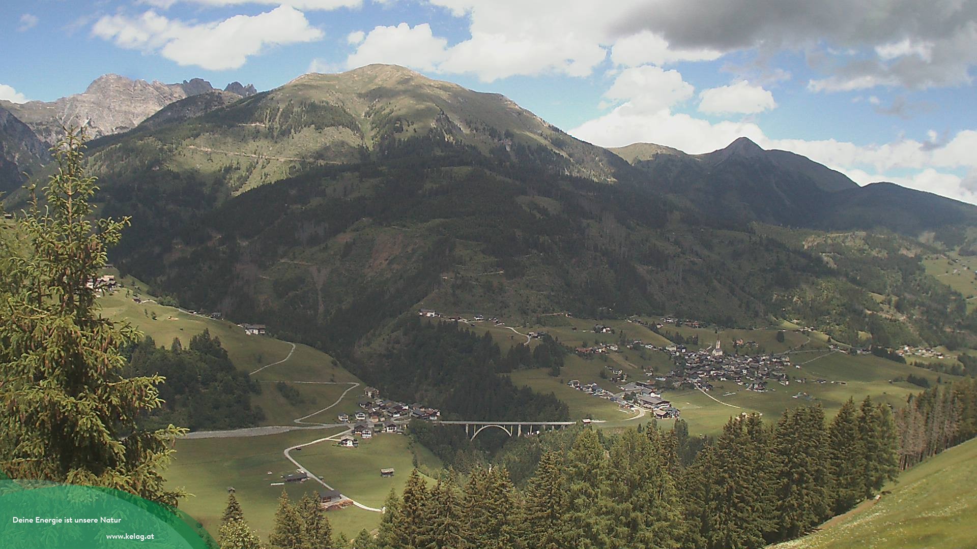 Archiv Foto Webcam Lesachtal Blick über das Tal