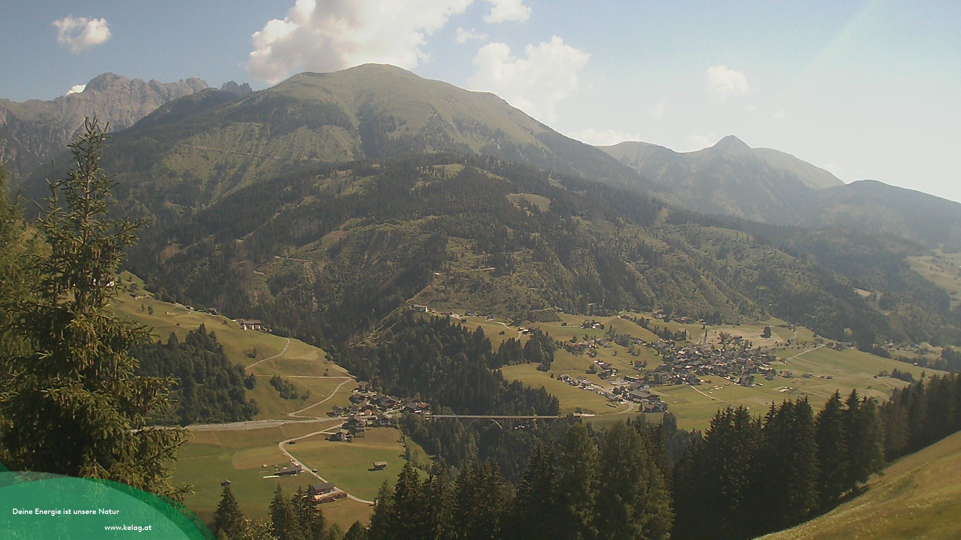 Archiv Foto Webcam Lesachtal Blick über das Tal