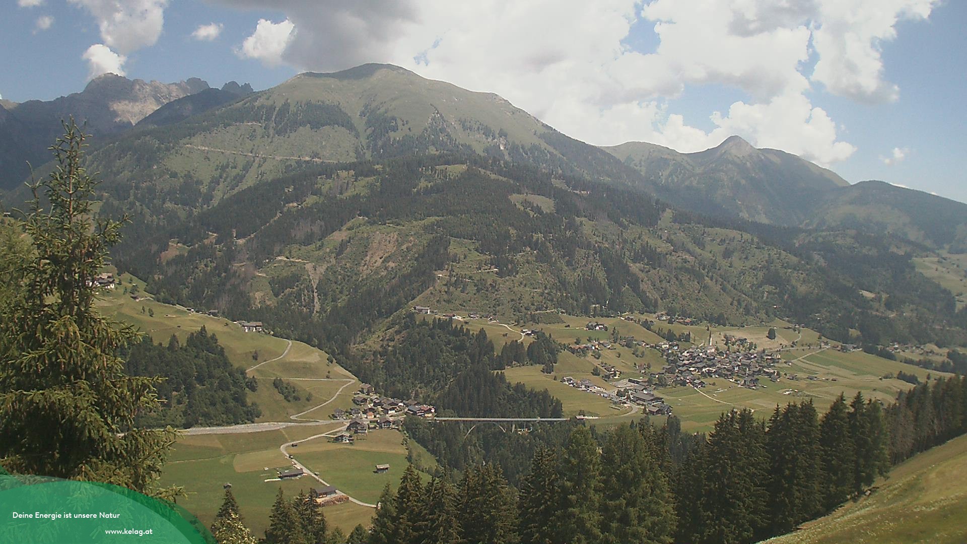 Archiv Foto Webcam Lesachtal Blick über das Tal