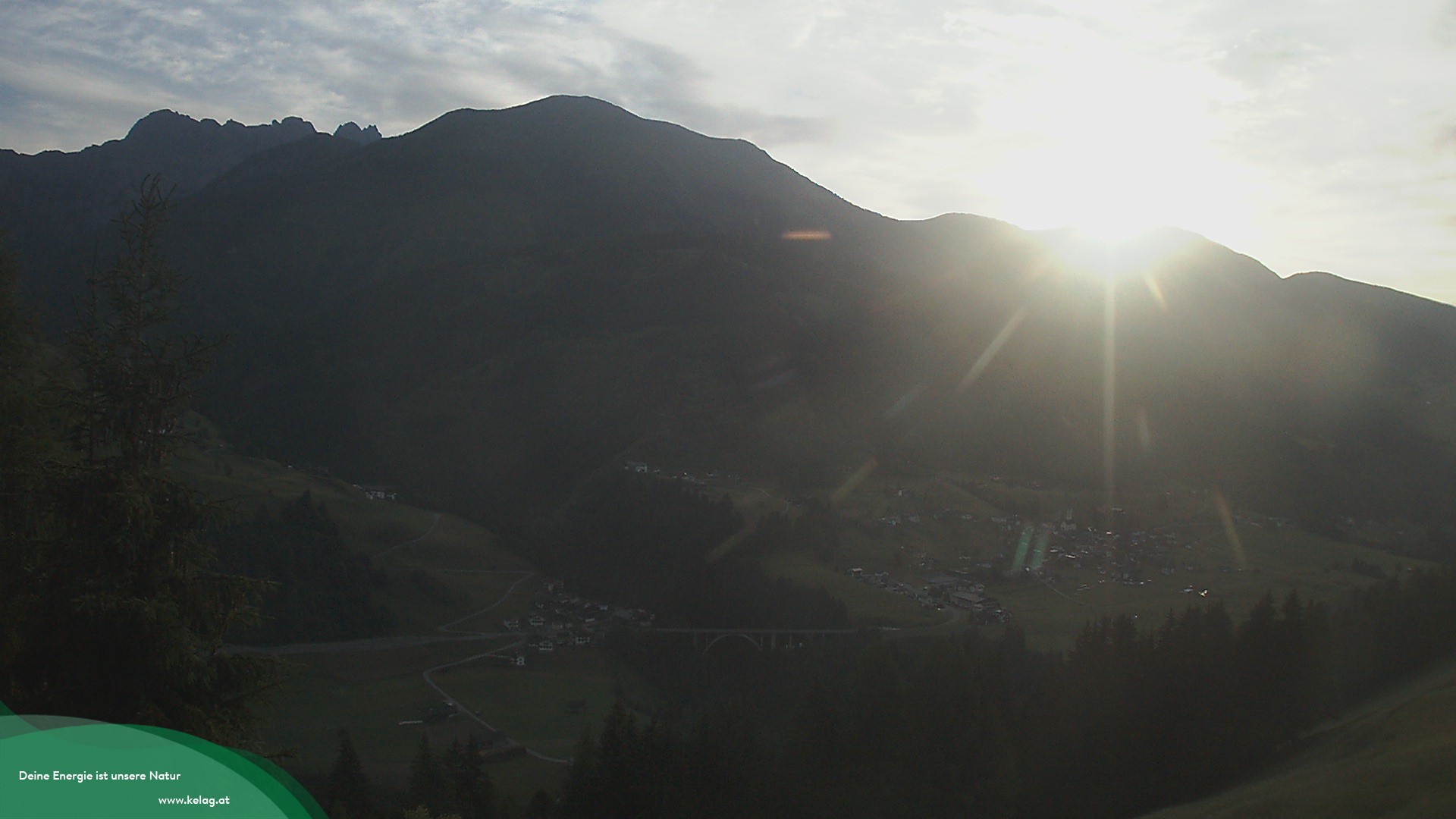 Archiv Foto Webcam Lesachtal Blick über das Tal