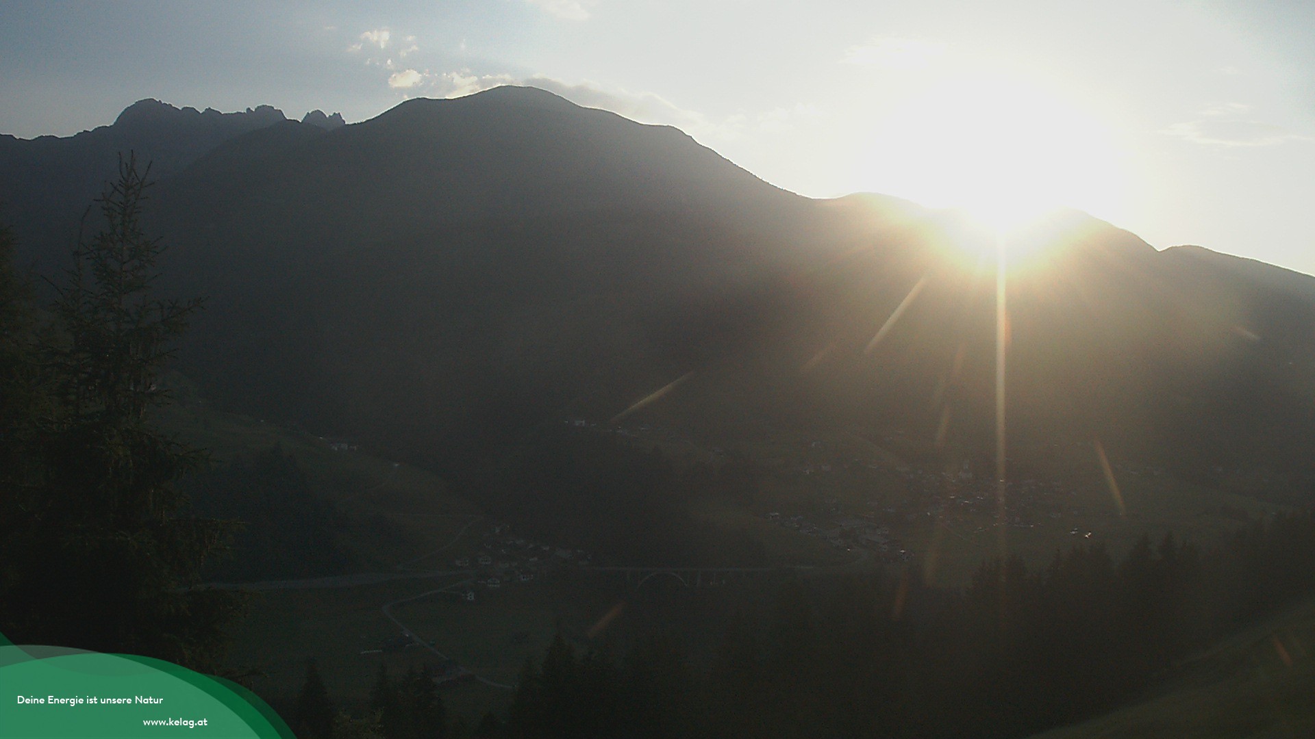 Archiv Foto Webcam Lesachtal Blick über das Tal
