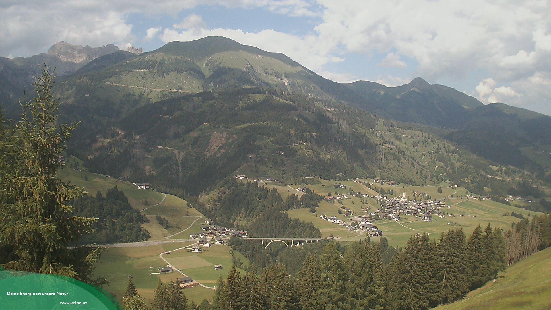 Archived image Webcam Lesachtal View over the valley