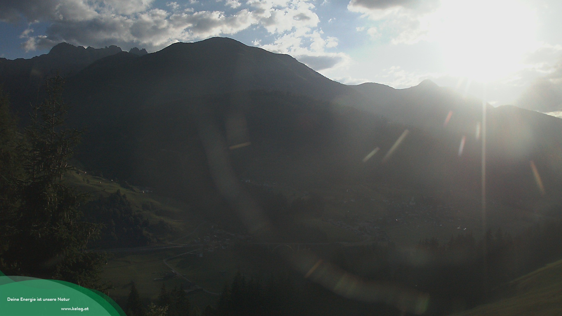 Archiv Foto Webcam Lesachtal Blick über das Tal