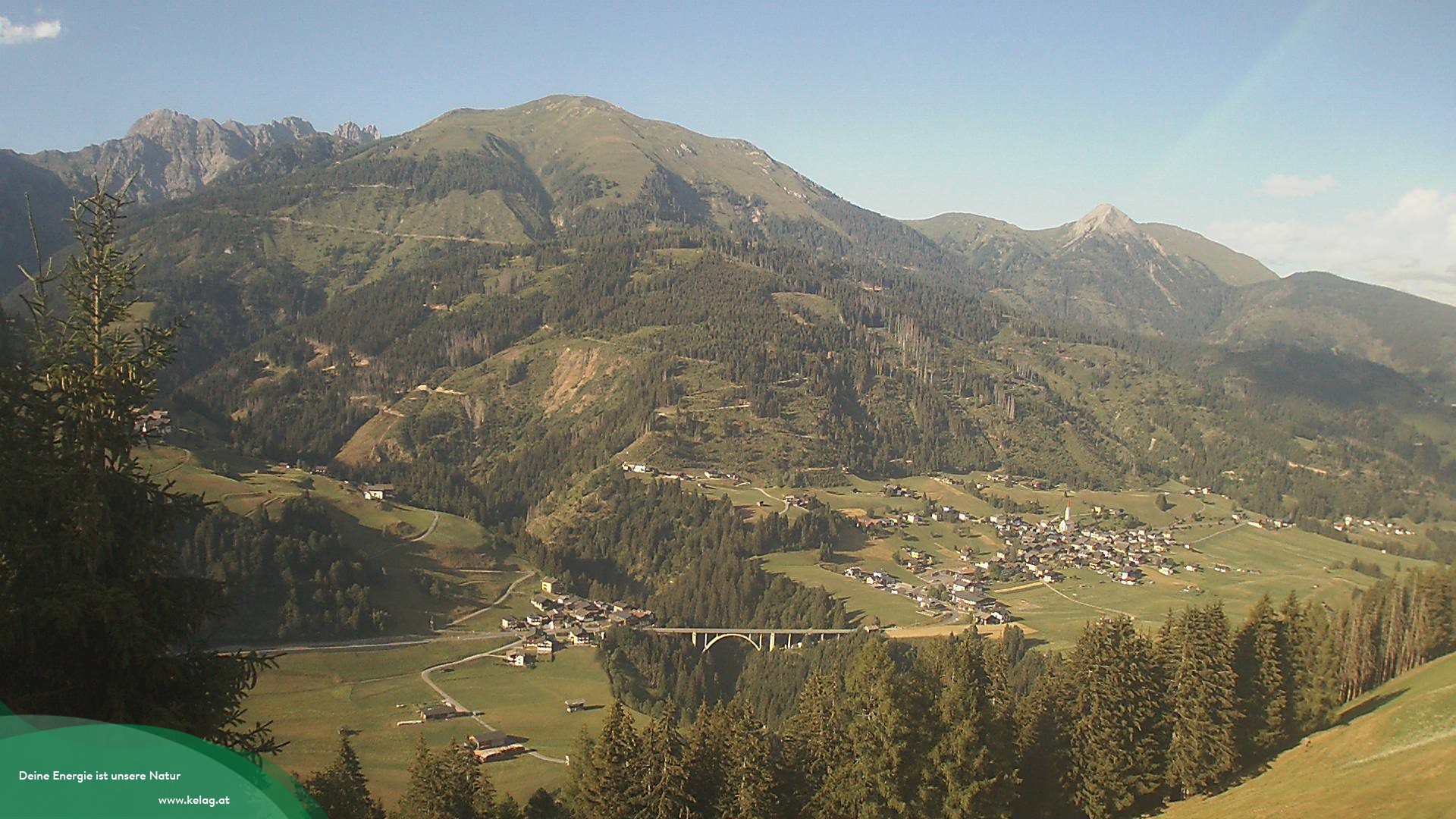 Archived image Webcam Lesachtal View over the valley