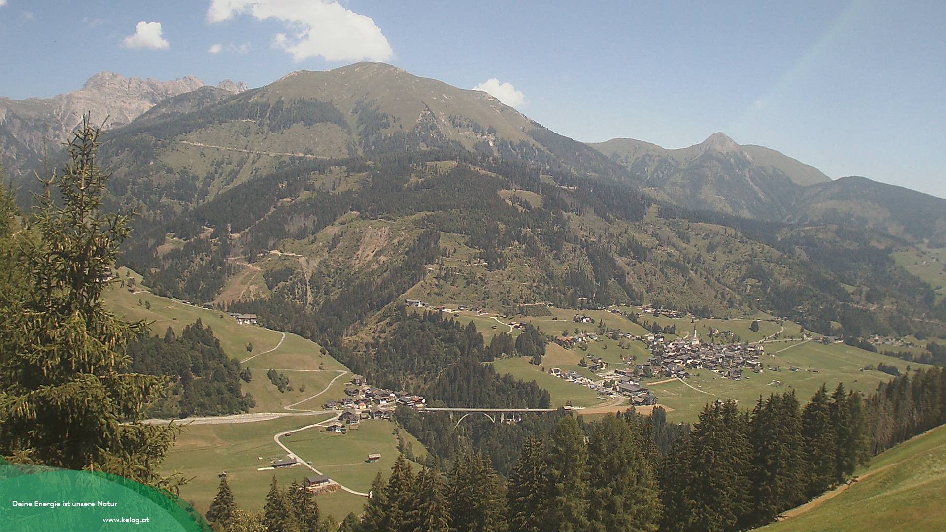 Archiv Foto Webcam Lesachtal Blick über das Tal