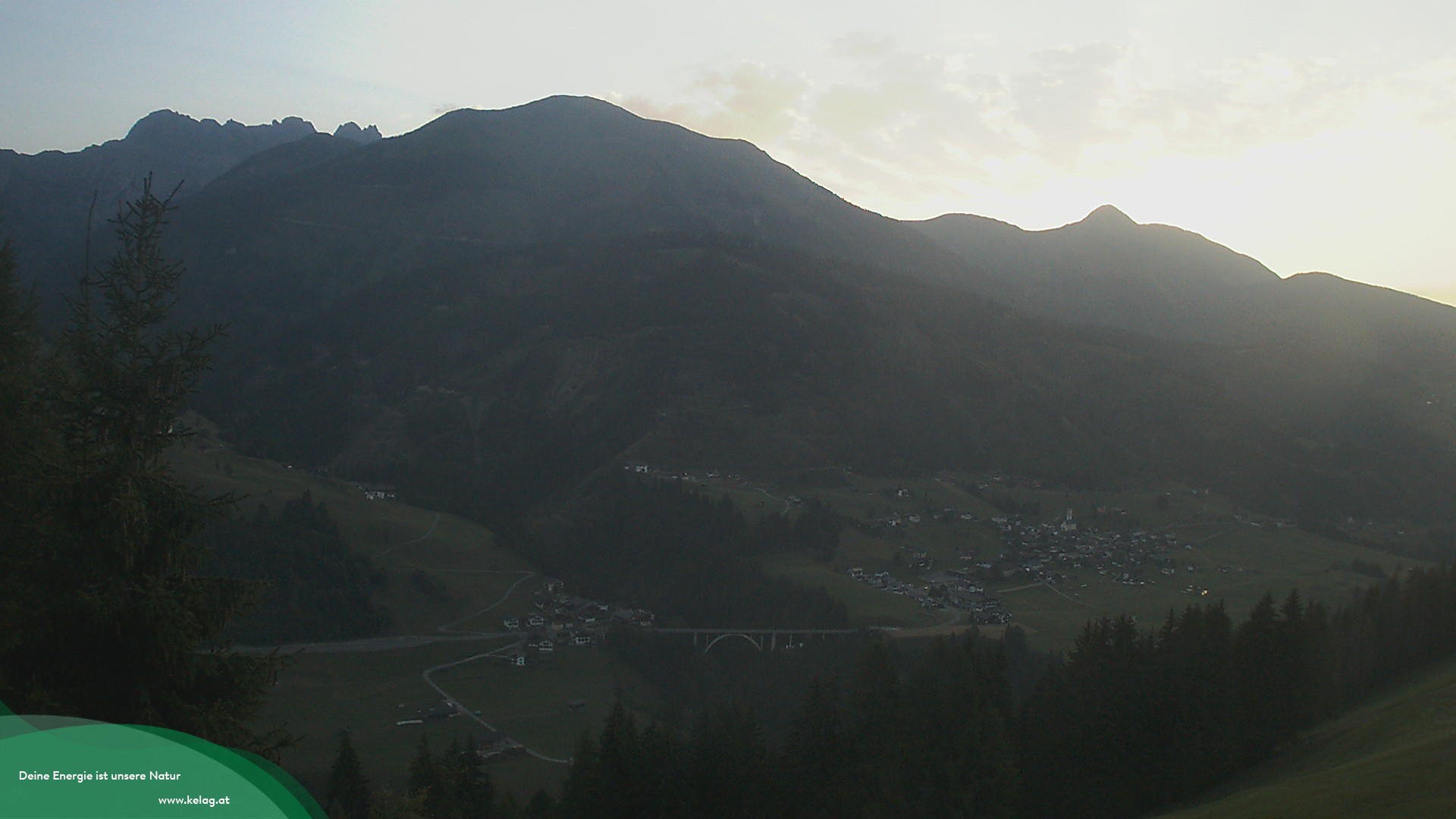 Archiv Foto Webcam Lesachtal Blick über das Tal