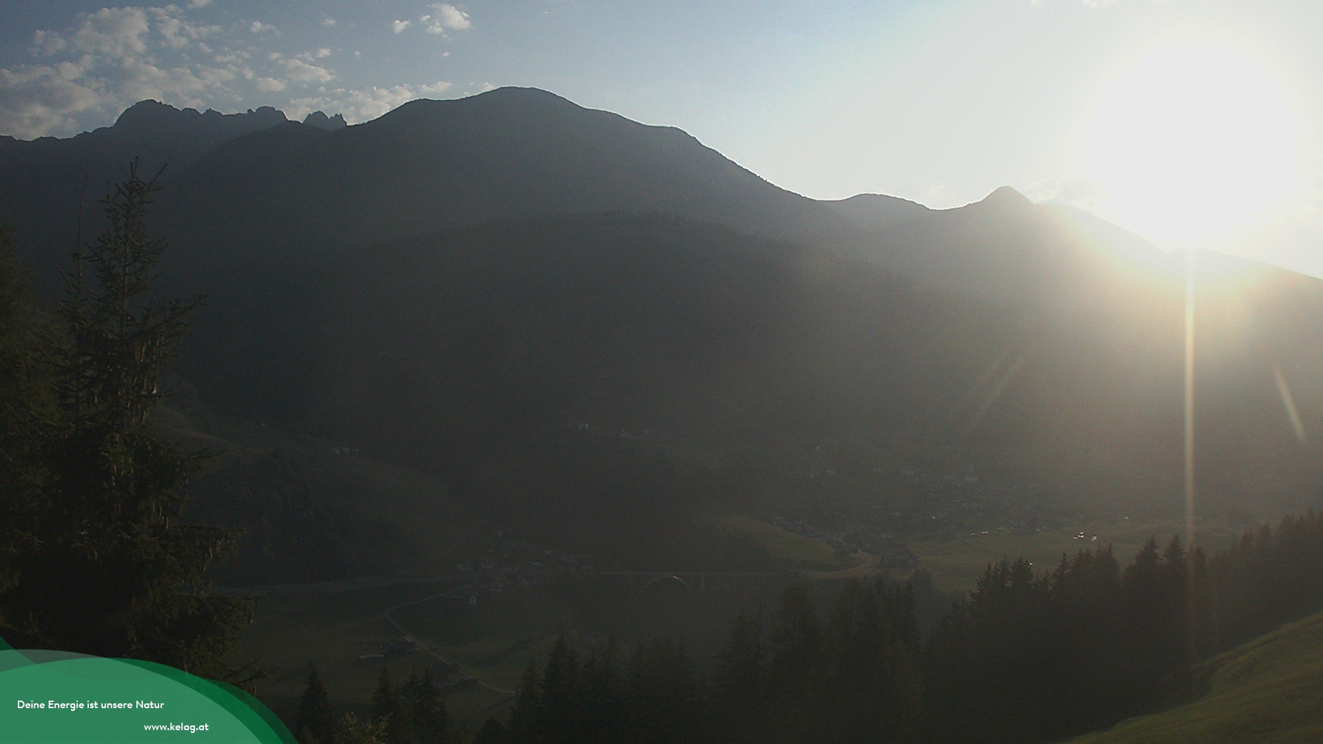 Archiv Foto Webcam Lesachtal Blick über das Tal