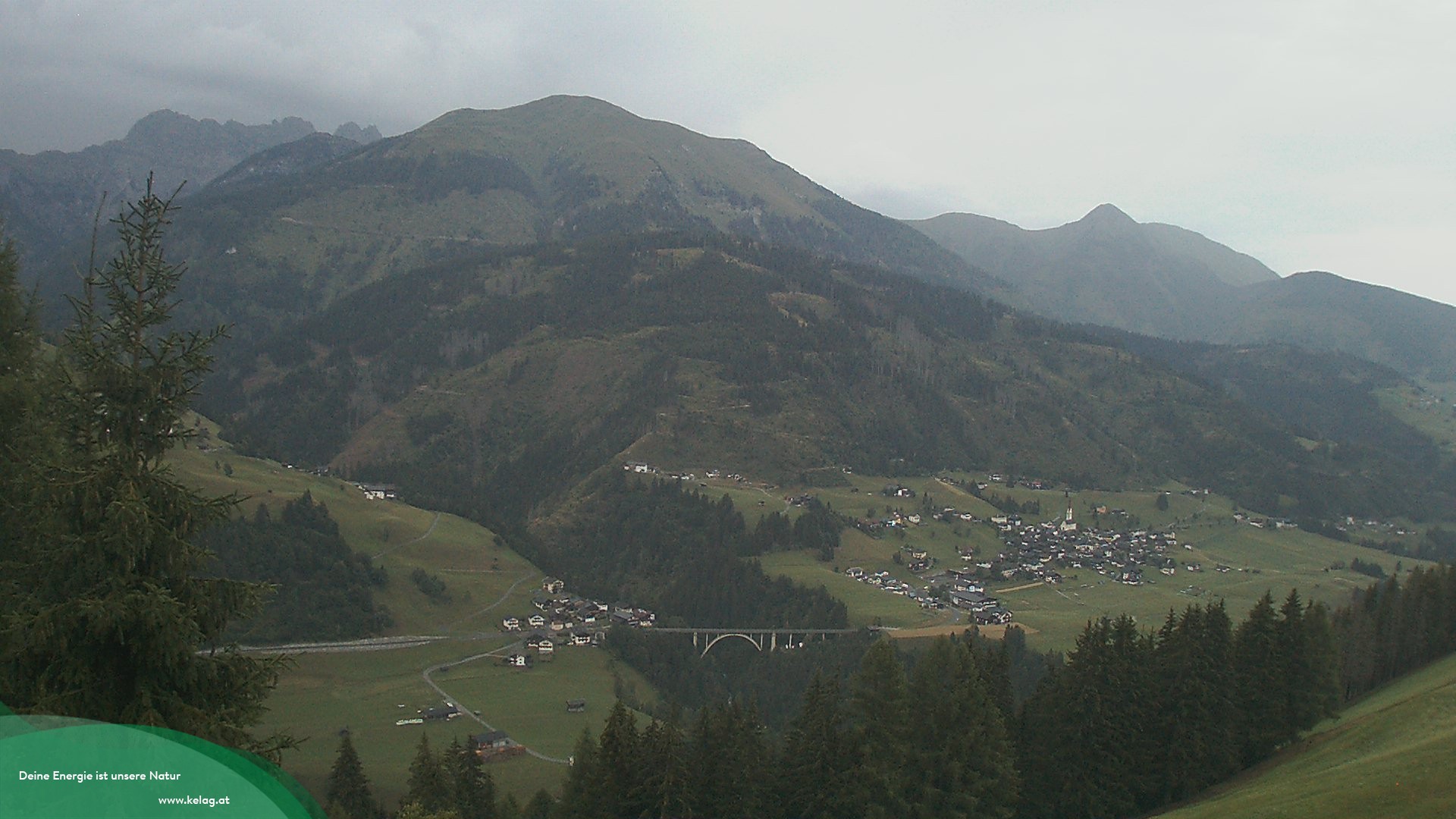 Archived image Webcam Lesachtal View over the valley