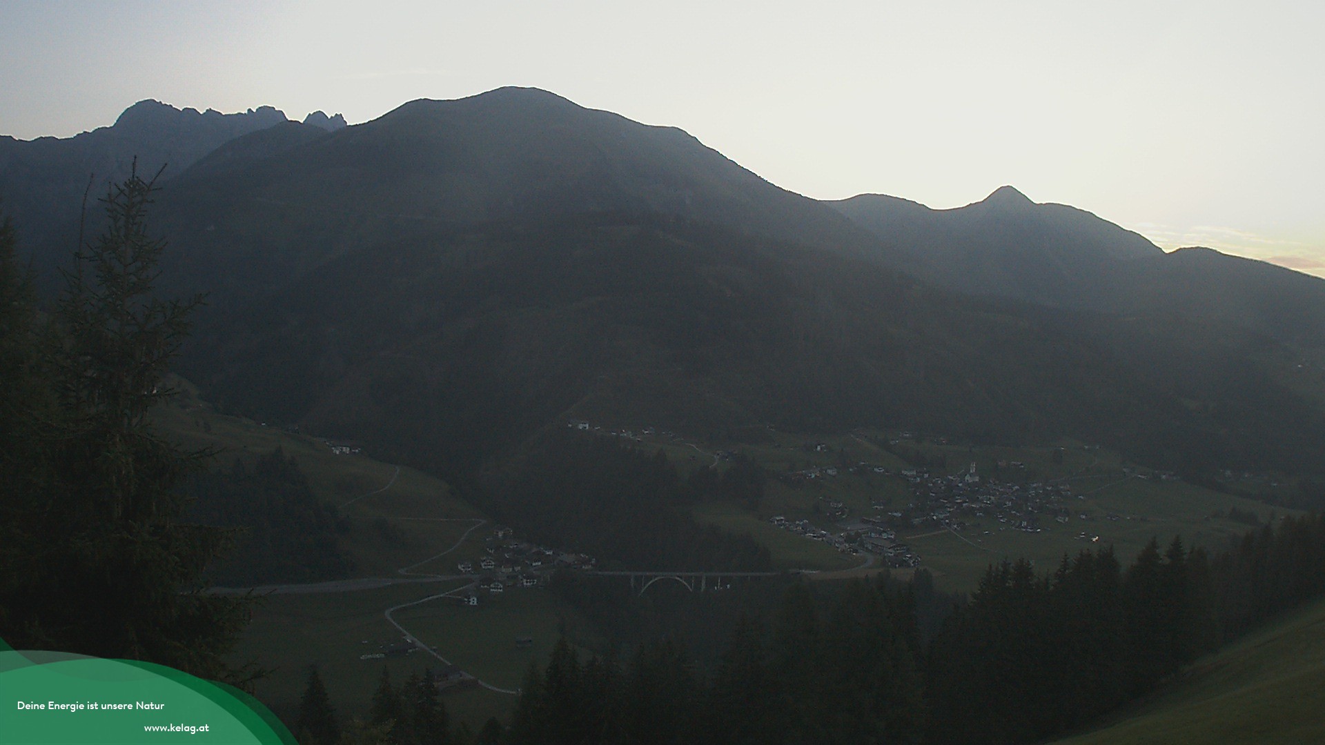 Archiv Foto Webcam Lesachtal Blick über das Tal