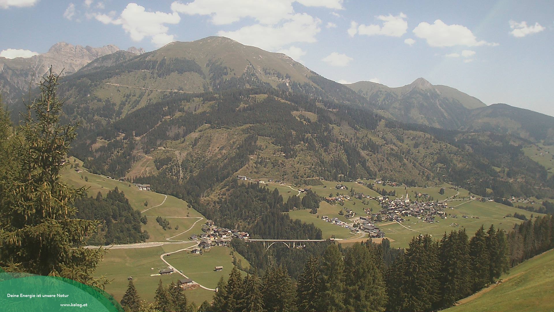 Archiv Foto Webcam Lesachtal Blick über das Tal