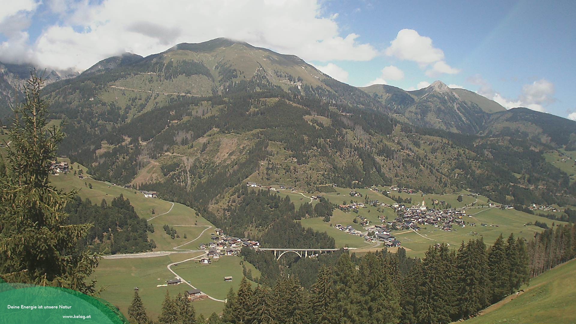 Archiv Foto Webcam Lesachtal Blick über das Tal
