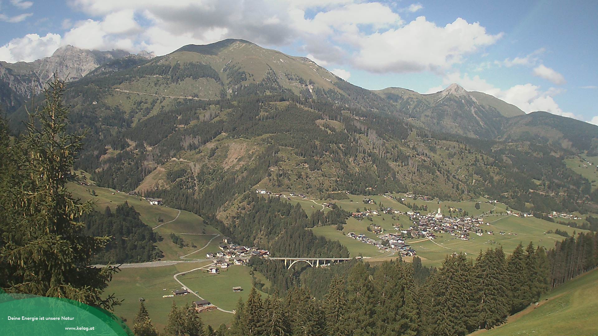 Archiv Foto Webcam Lesachtal Blick über das Tal