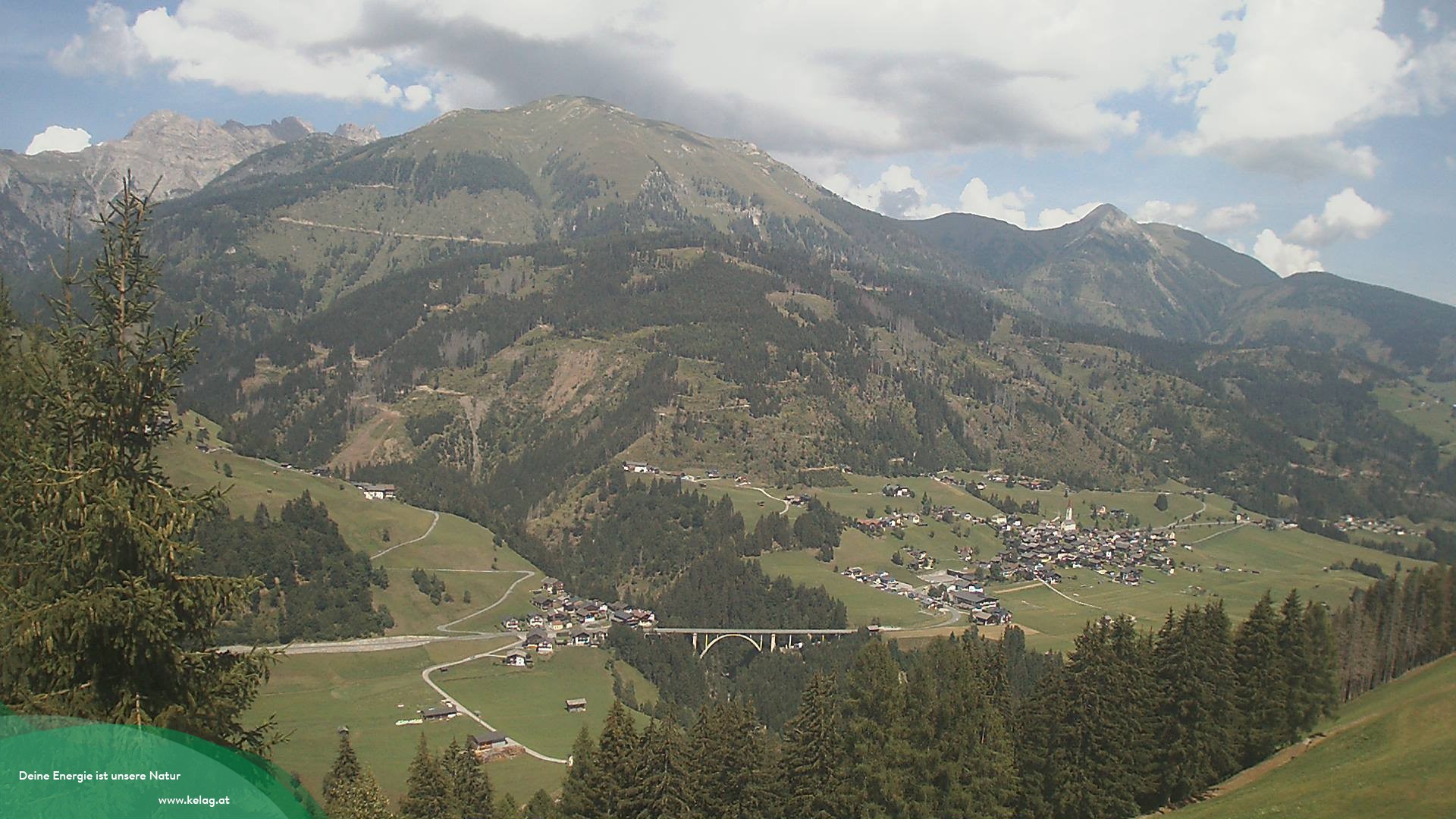 Archived image Webcam Lesachtal View over the valley