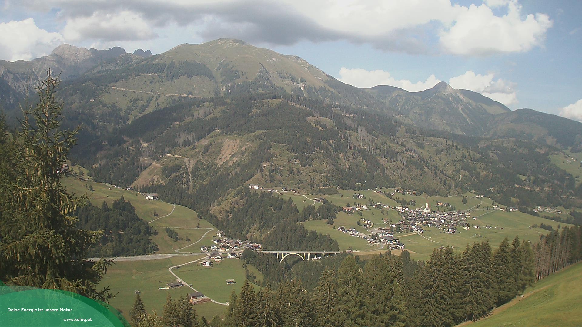 Archived image Webcam Lesachtal View over the valley