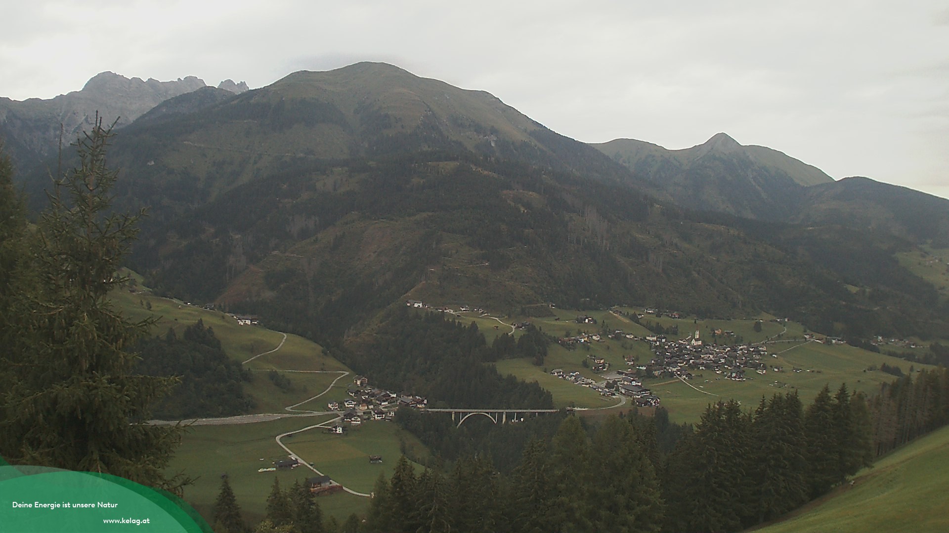 Archiv Foto Webcam Lesachtal Blick über das Tal