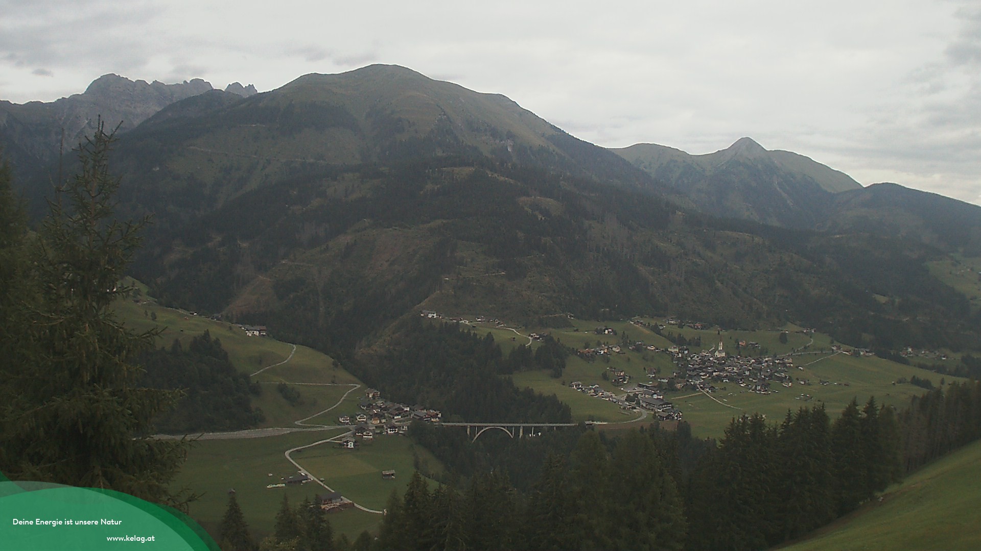 Archiv Foto Webcam Lesachtal Blick über das Tal