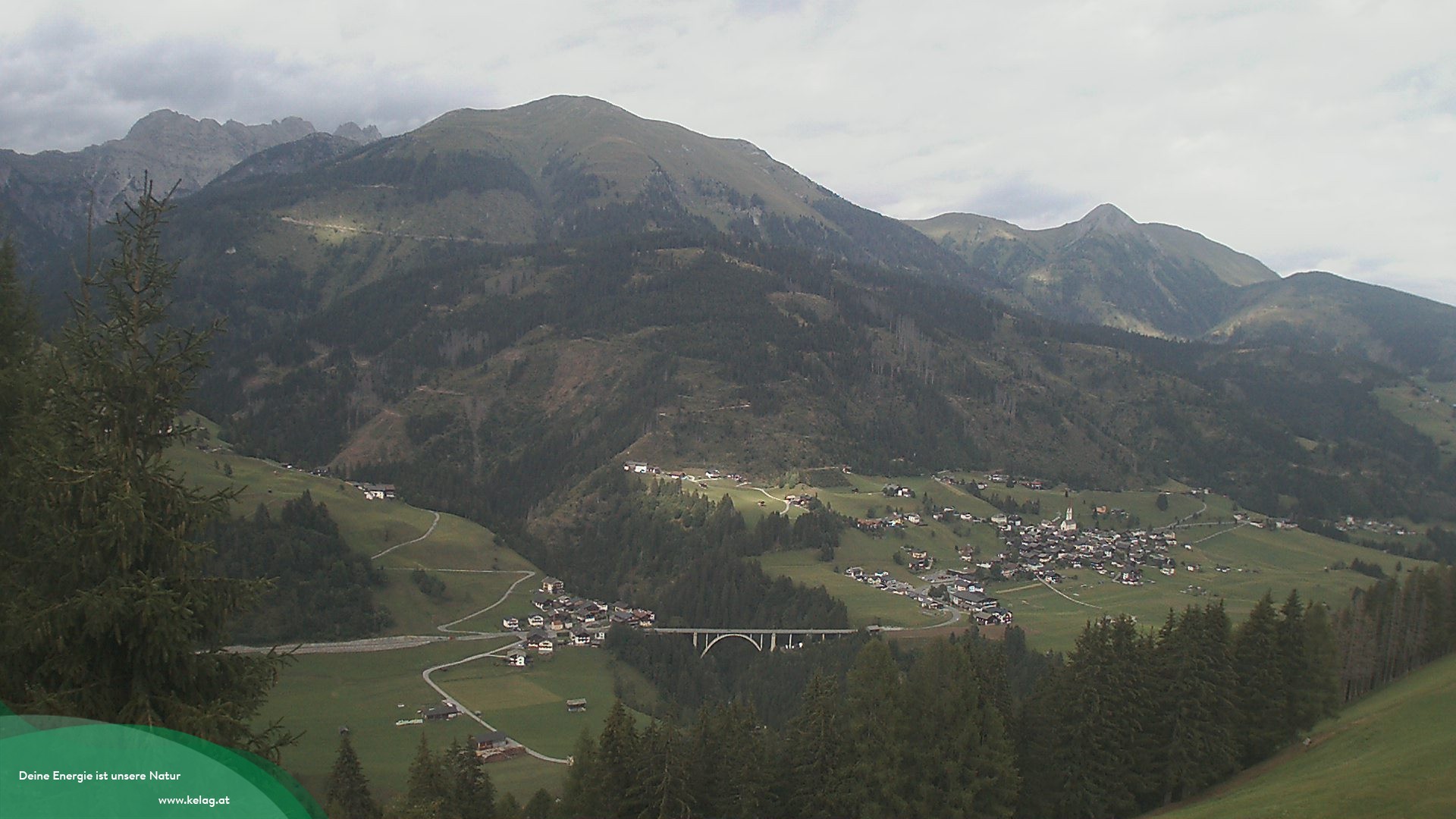 Archiv Foto Webcam Lesachtal Blick über das Tal