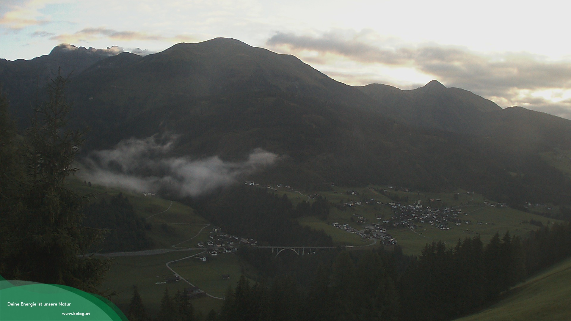 Archiv Foto Webcam Lesachtal Blick über das Tal